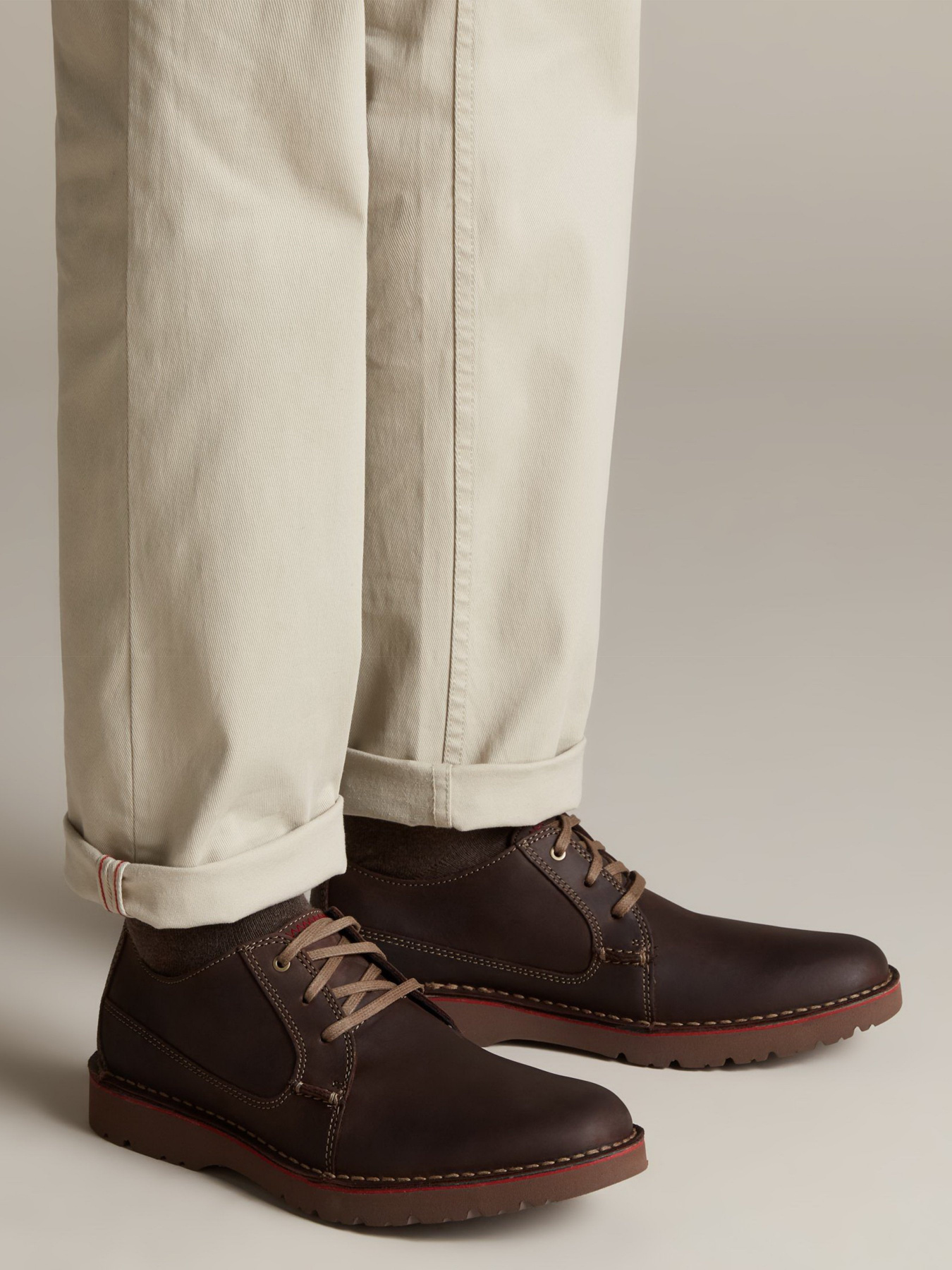 Напівчеревики Clarks Vargo Plain модель 26136675 Фото