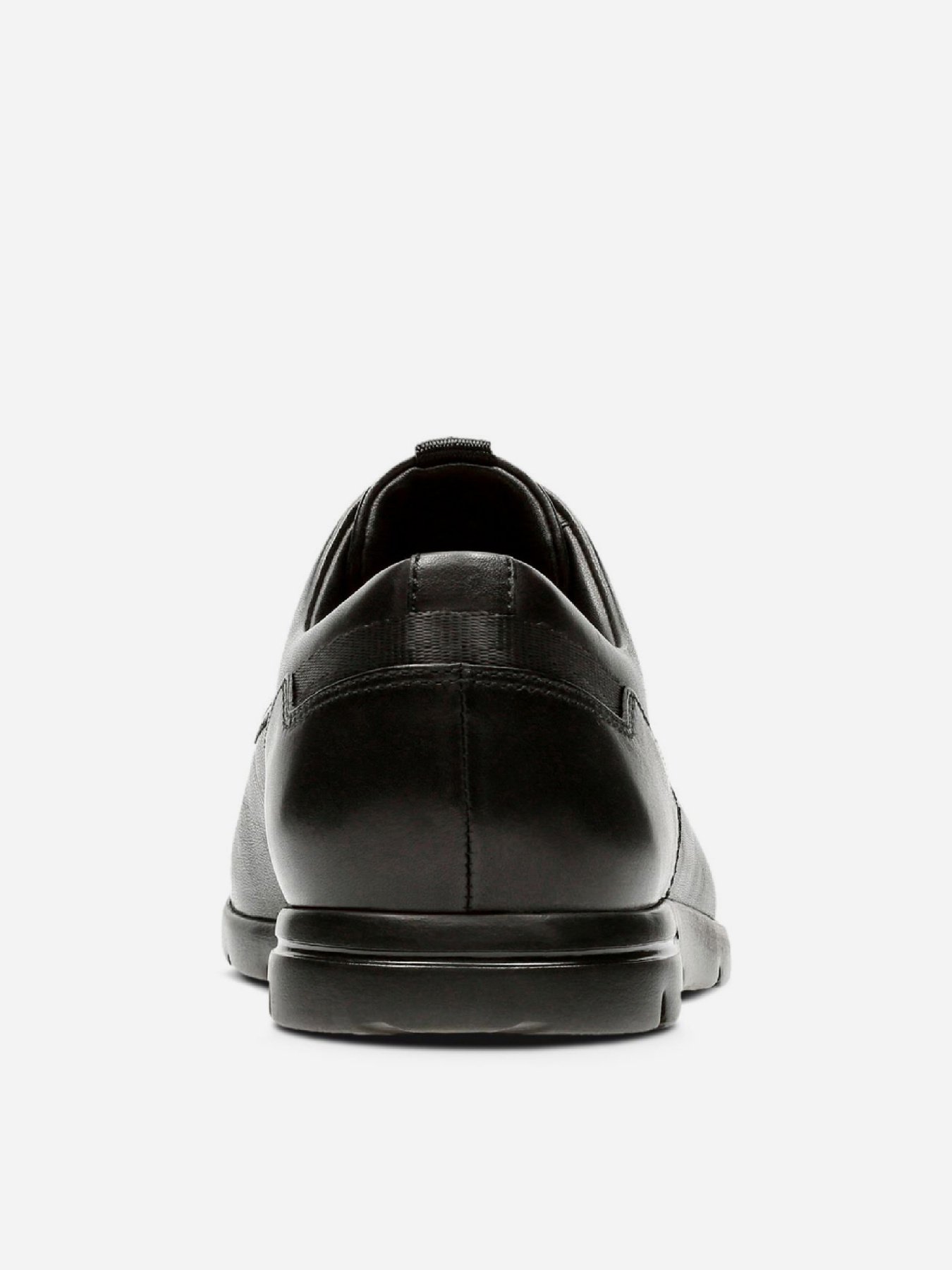 Напівчеревики Clarks Vennor Walk модель 26131748 Фото