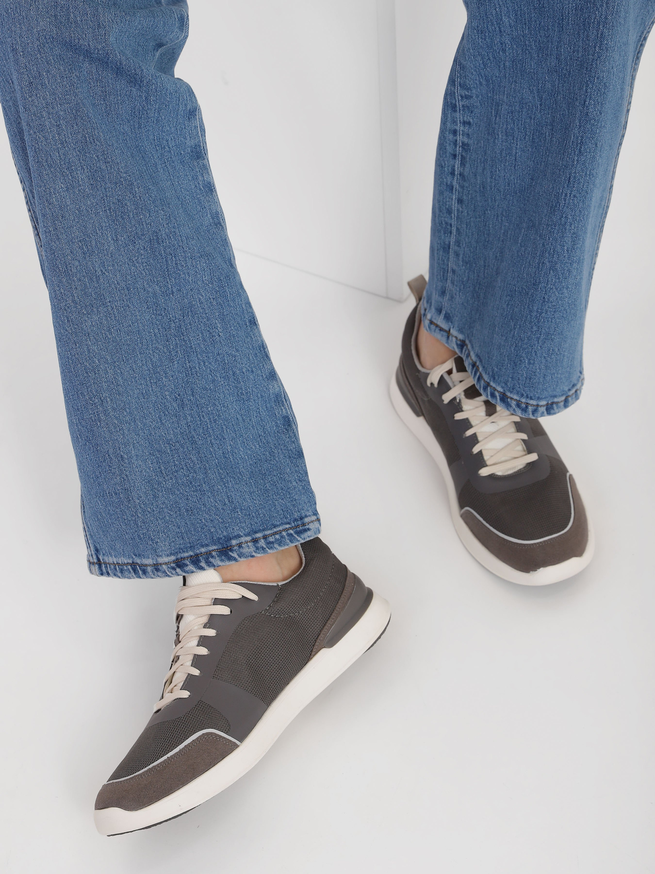 Кросівки повсякденні Clarks LT Lace Knit Casuals модель 26168769 Фото