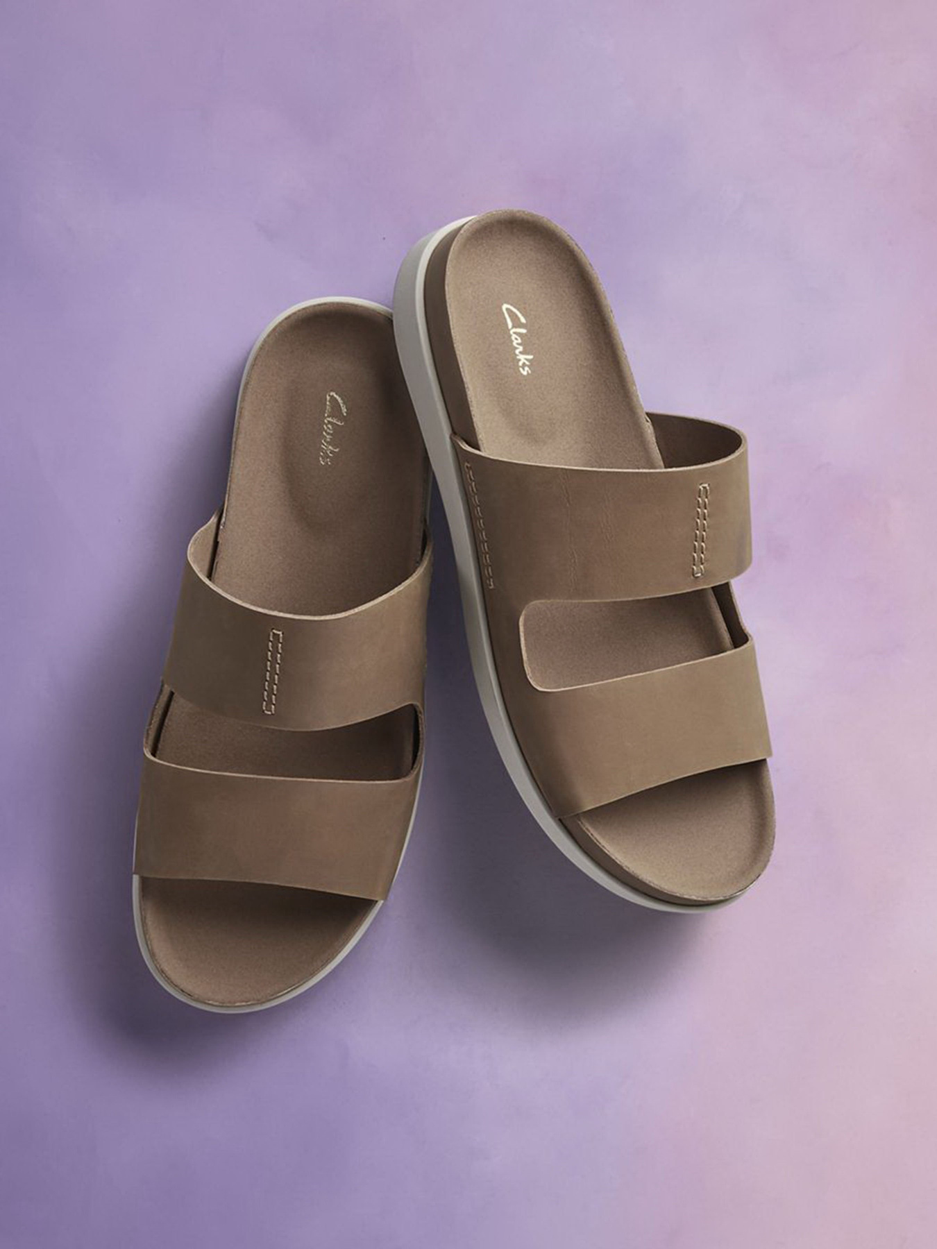 Шлепанцы Clarks Sunder Coast Tan Leather модель 26170947 Фото