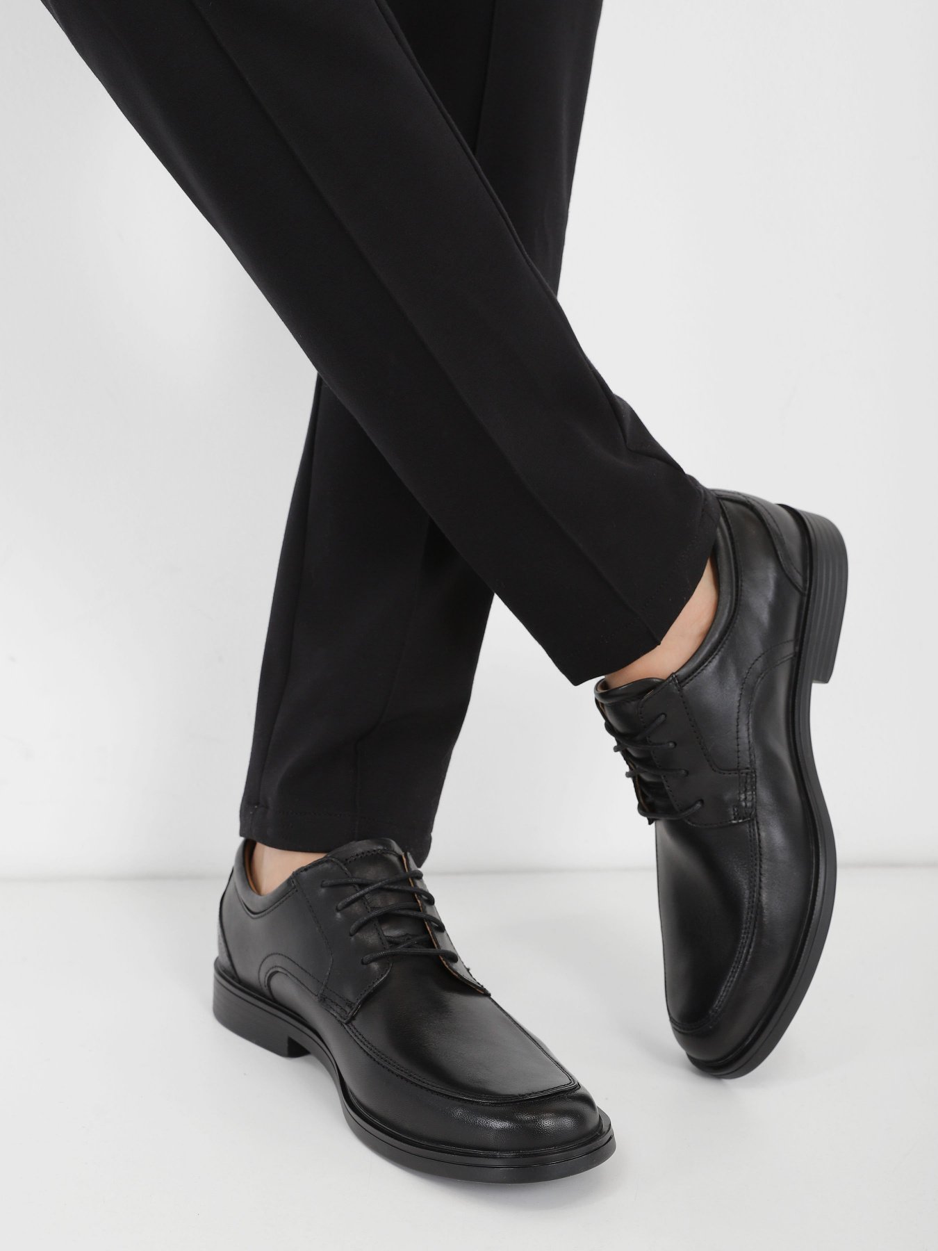 Туфлі Clarks Aldric Park модель 26132576 Фото