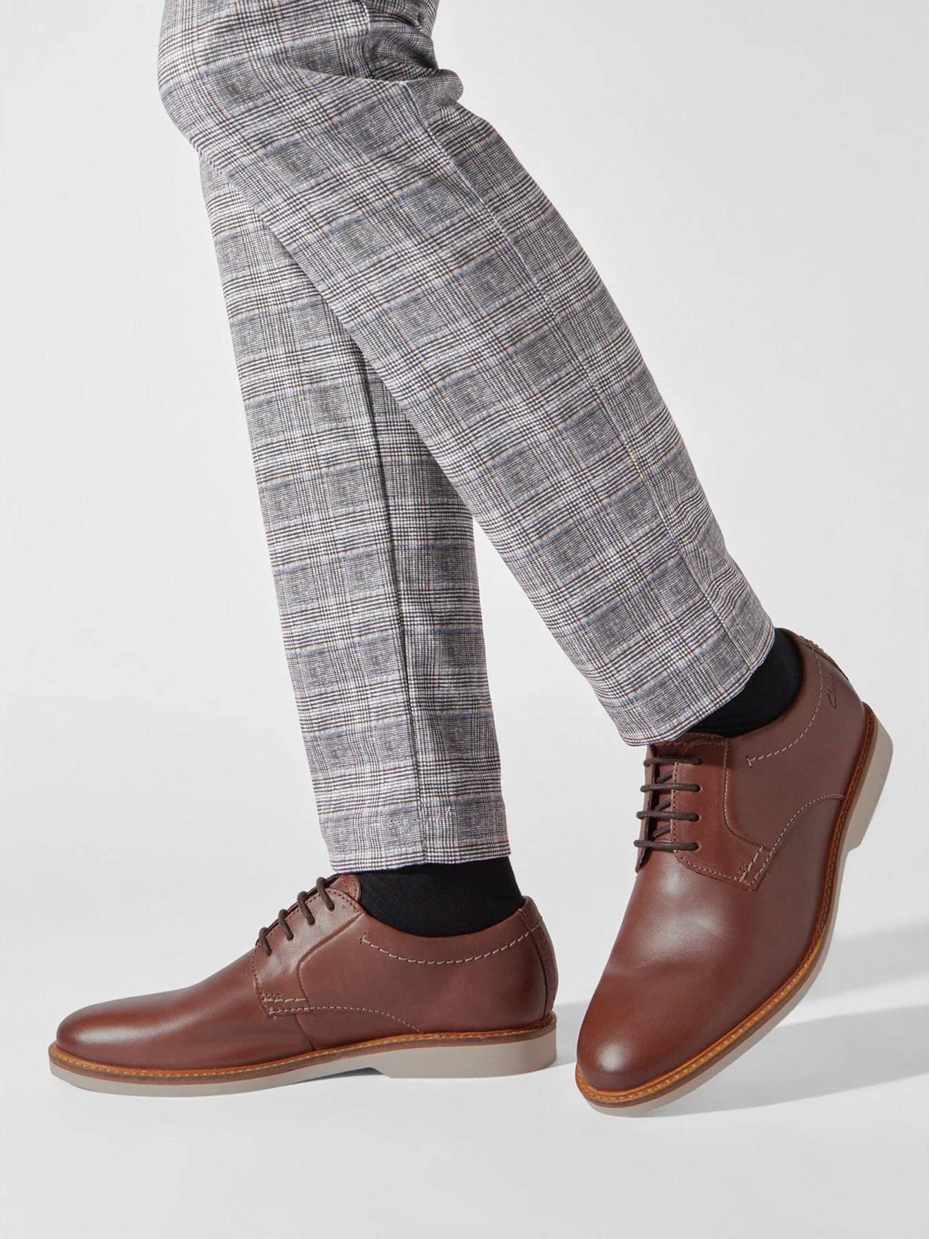 Туфли Clarks Atticus LTLace модель 26172070 Фото