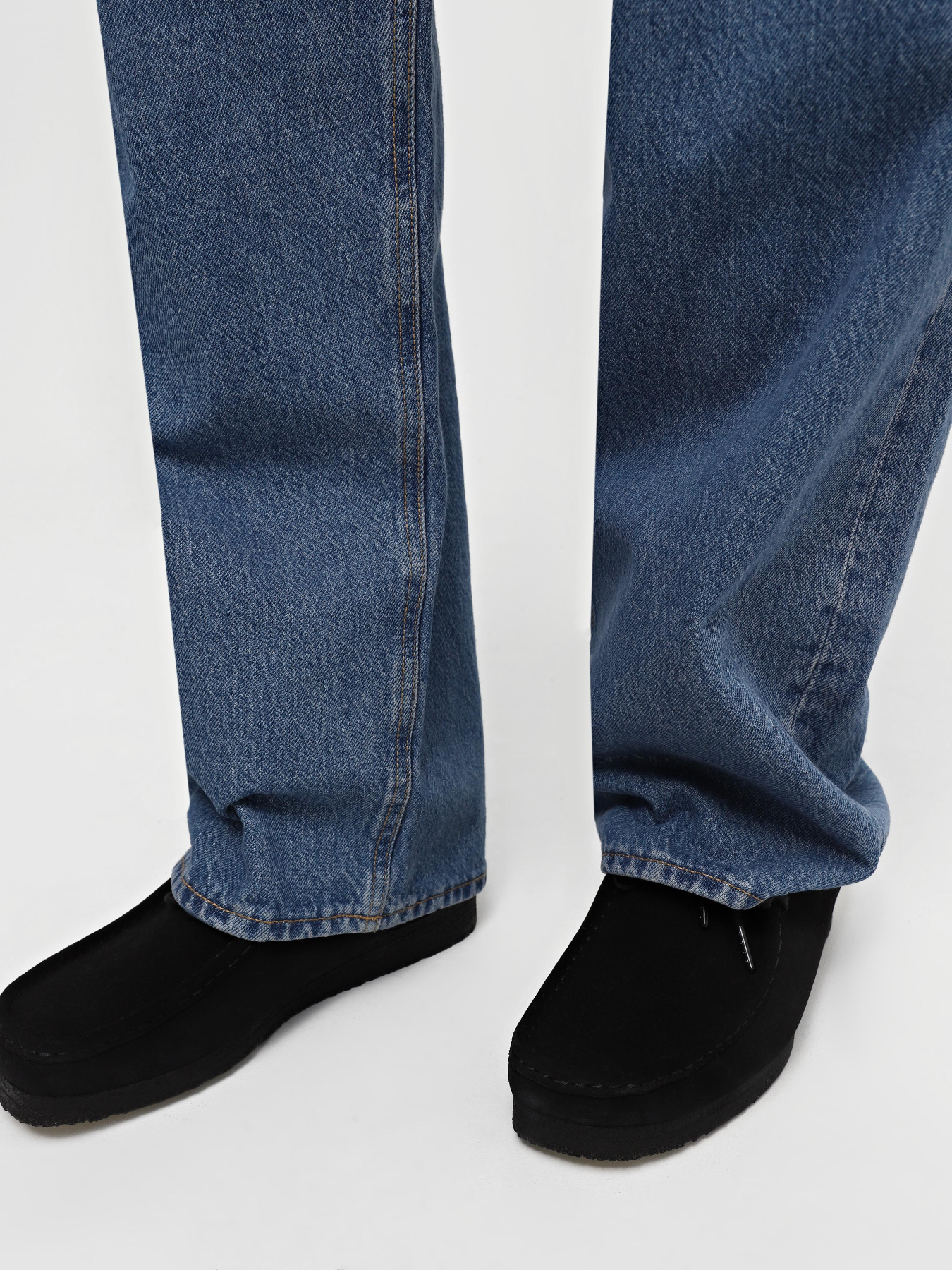 Полуботинки Clarks Wallabee модель 26155519 Фото