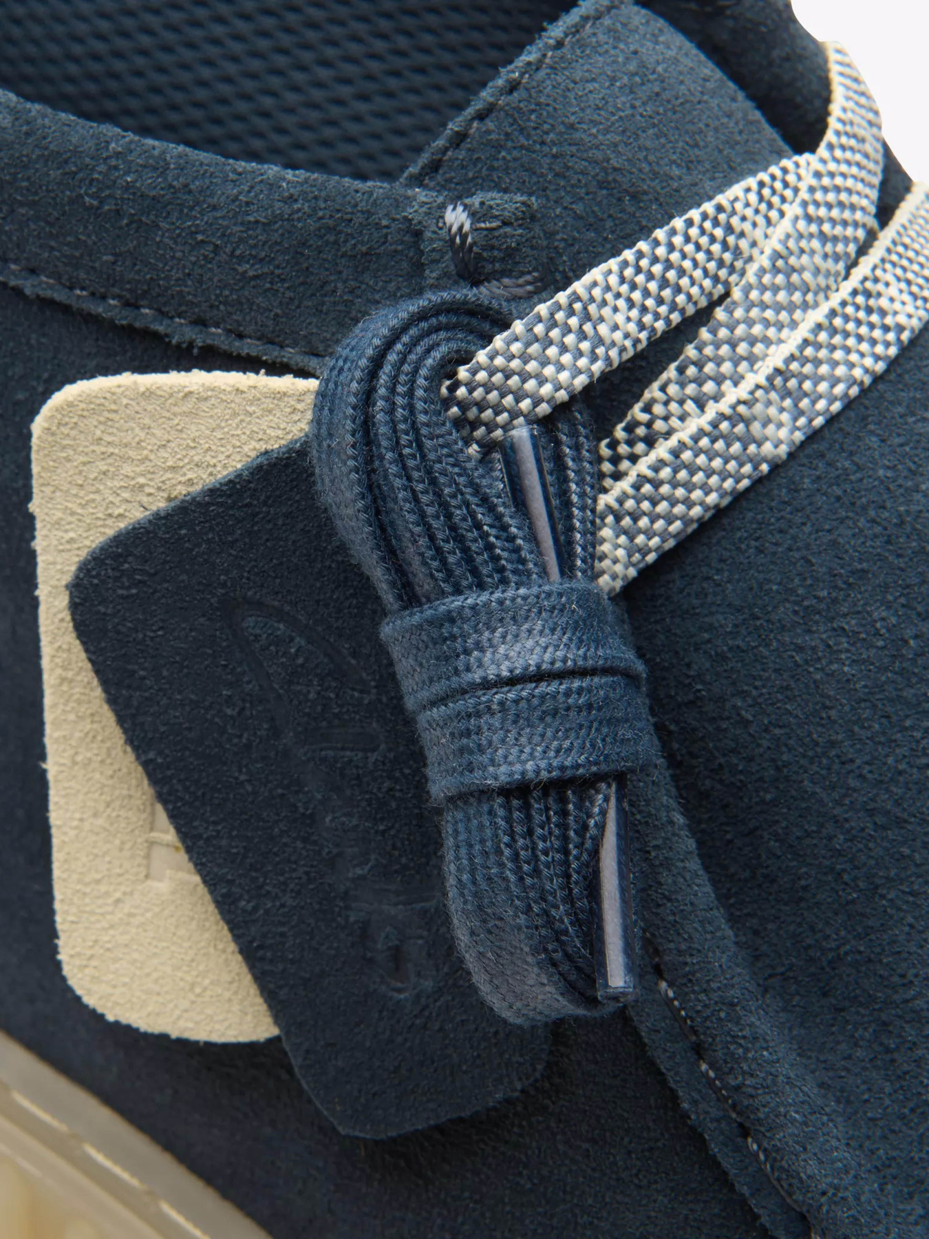 Ботинки Clarks Torhill Hi модель 26178265 Фото