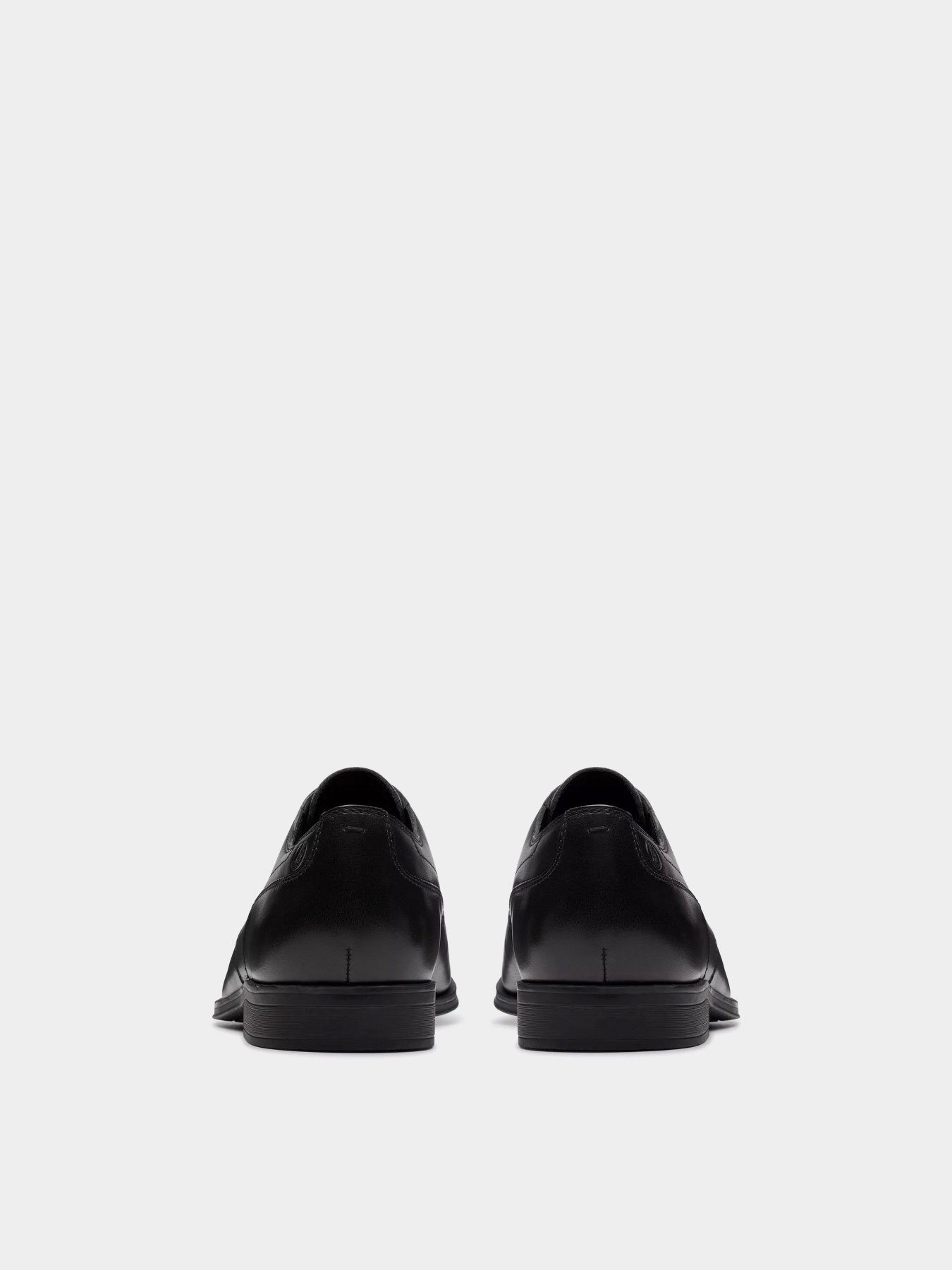 Оксфорди Clarks модель 26183395 Фото