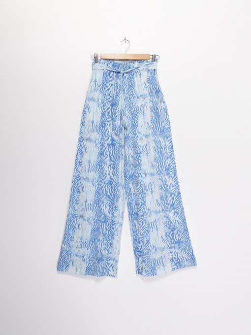 Повседневные штаны O'Neill модель 1550013_білий з синім Фото