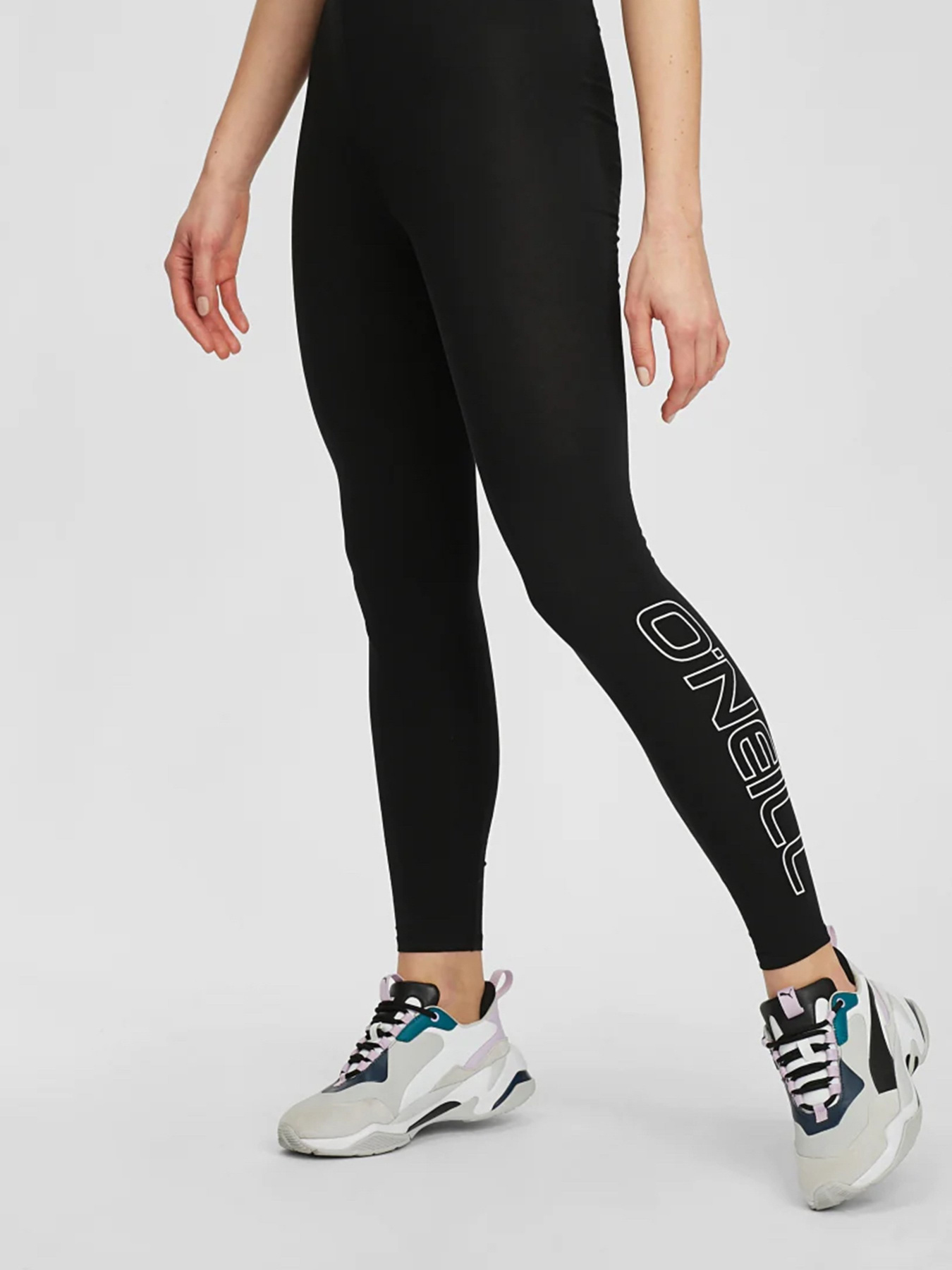 Легінси O'Neill модель N07702_чорний з білим Фото