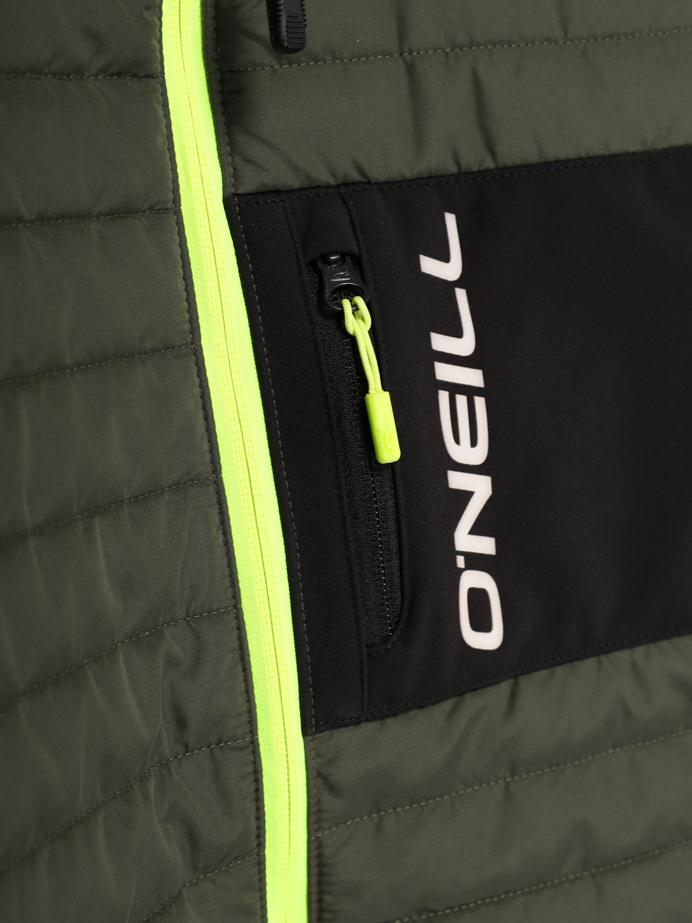 Зимняя куртка O'Neill модель 4500014_хакі з чорним Фото