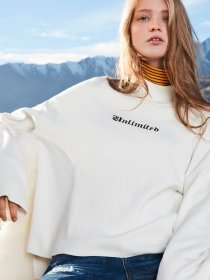 Свитер Only модель 117324525A01_білий з чорним Фото