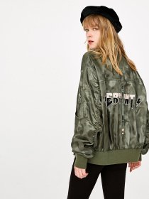 Демісезонна куртка Only модель 118136554E03_т.зелений комб. Фото