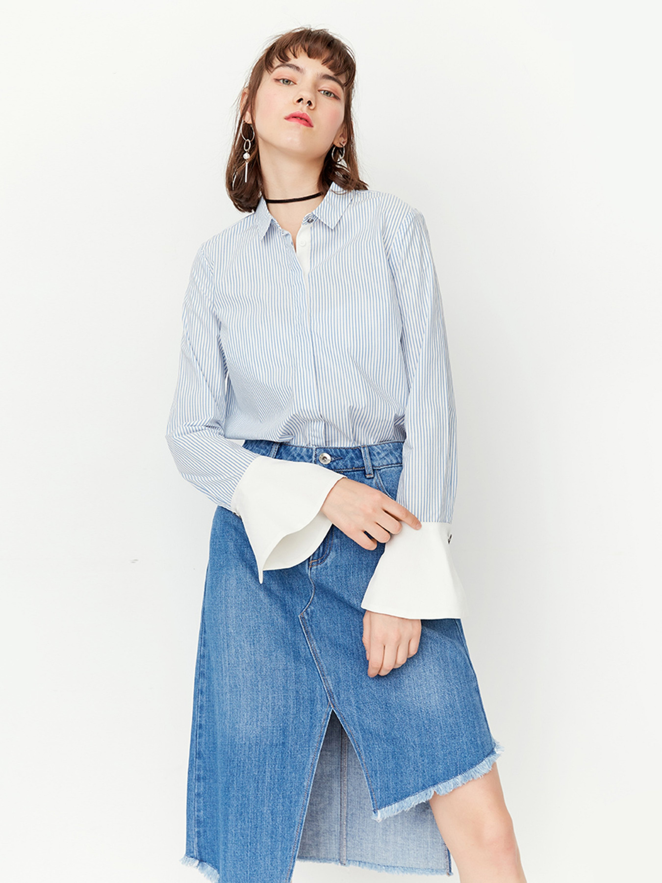 Сорочка повсякденна Only модель 117105508F40_білий з блакитним Фото