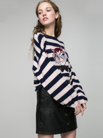 Джемпер Only модель 117124511A13_т.синій з с.бежевим Джемпер Only модель 117124511A13_т.синій з с.бежевим Фото