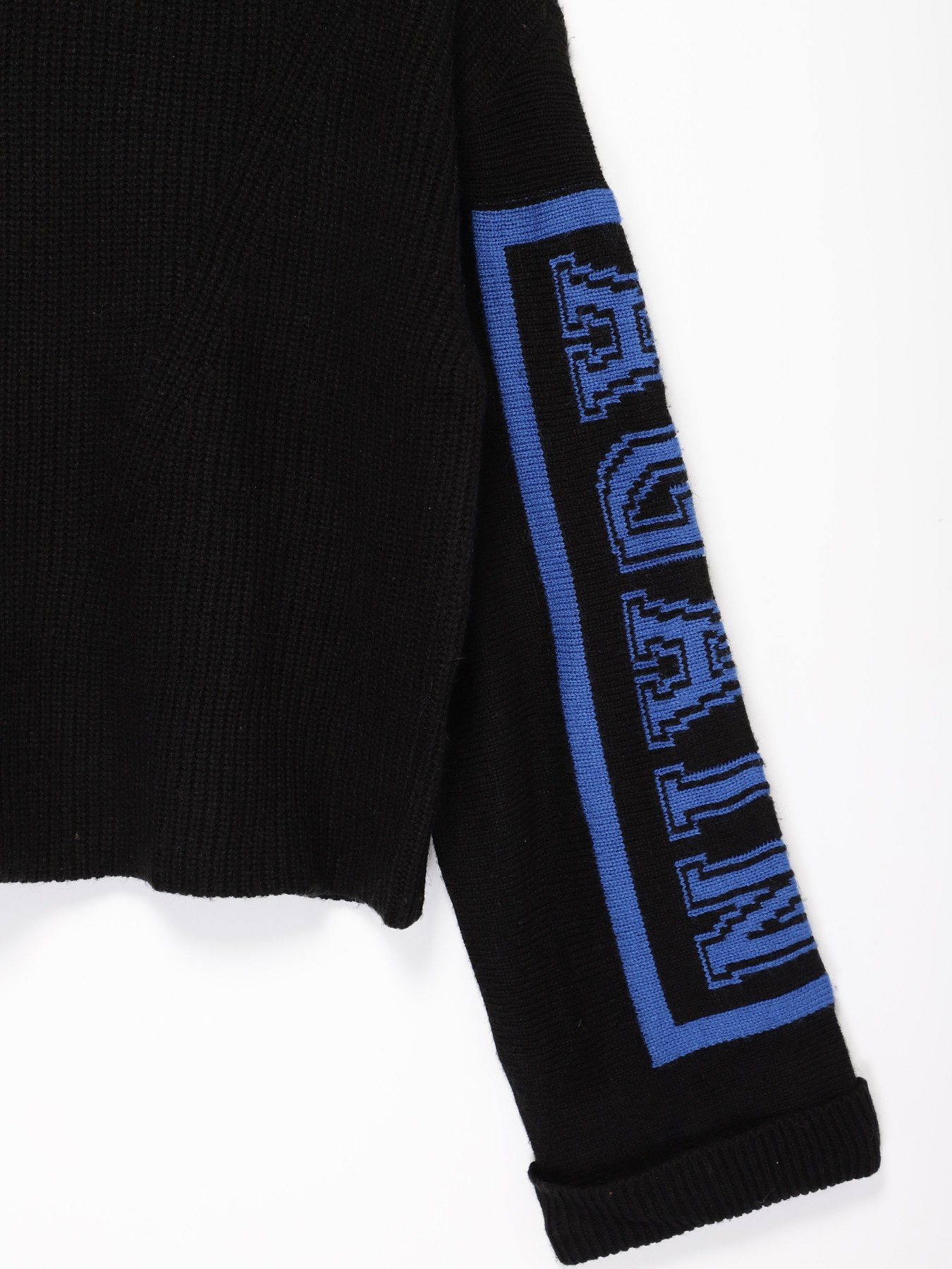 Свитер Only модель 300120201348_чорний комб. Фото