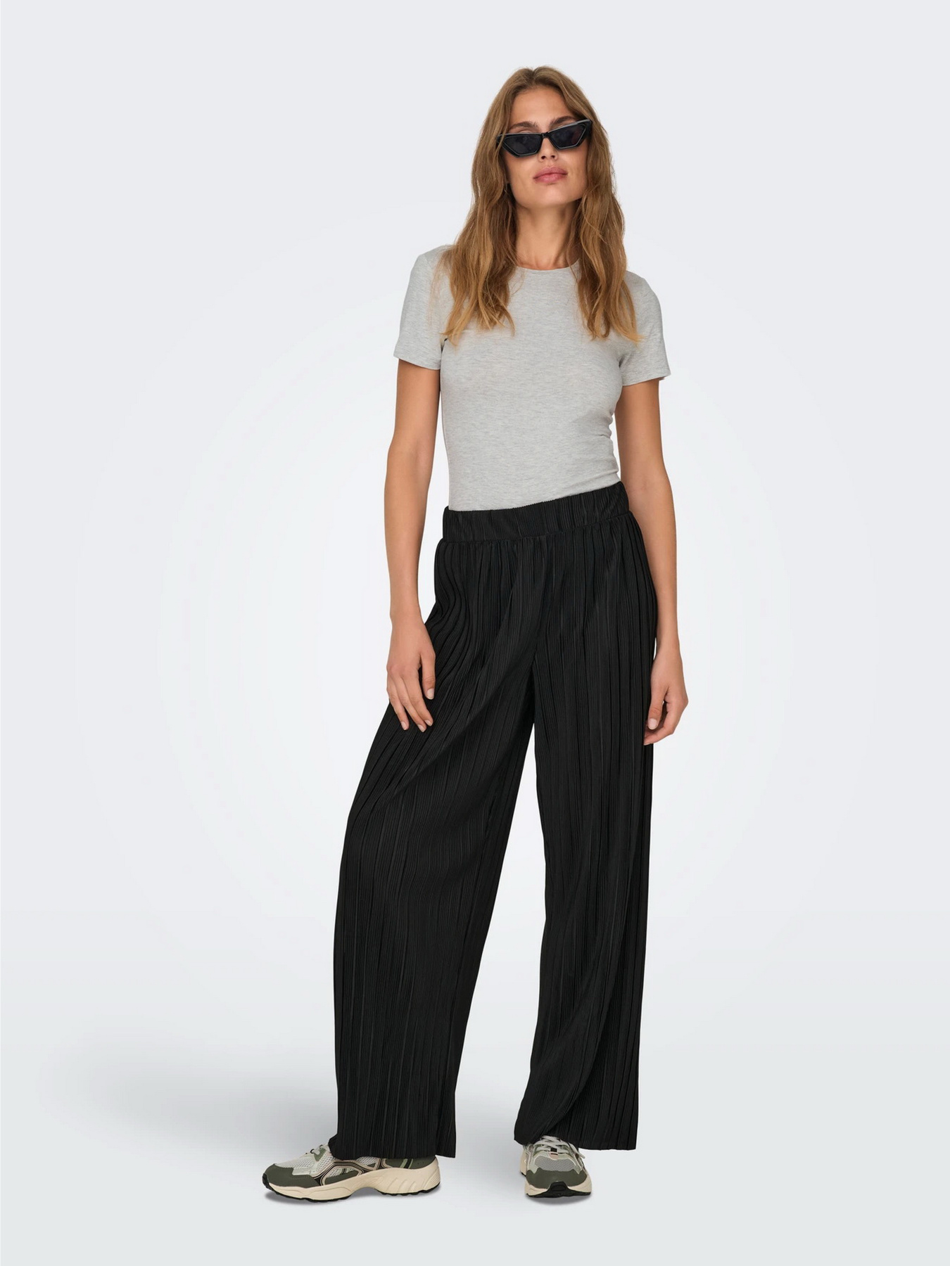 Футболка Only модель 15339569_Light Grey Melange Фото