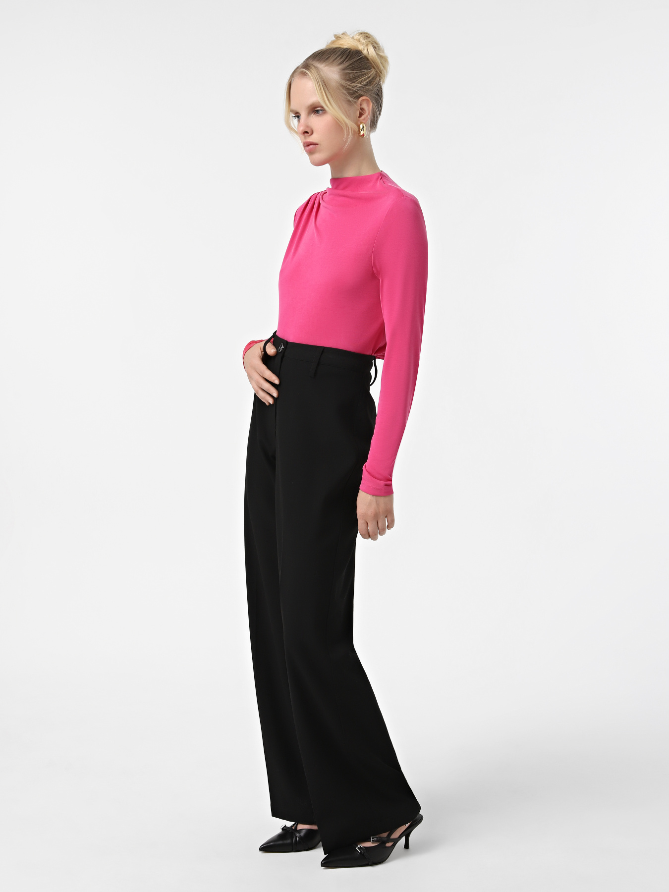 Блуза Only модель 15330746_Fuchsia Purple Блуза Only модель 15330746_Fuchsia Purple Фото