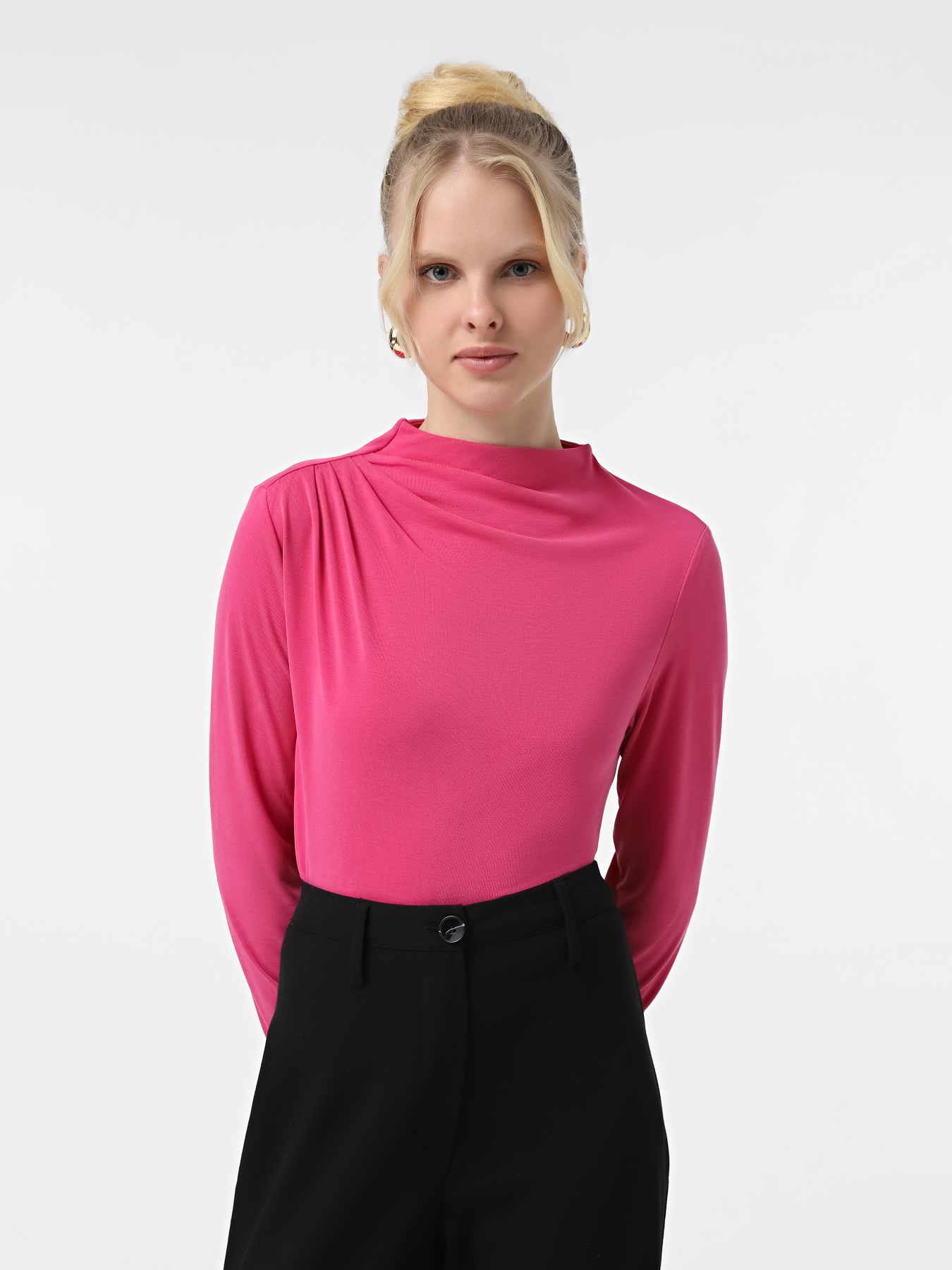 Блуза Only модель 15330746_Fuchsia Purple Блуза Only модель 15330746_Fuchsia Purple Фото