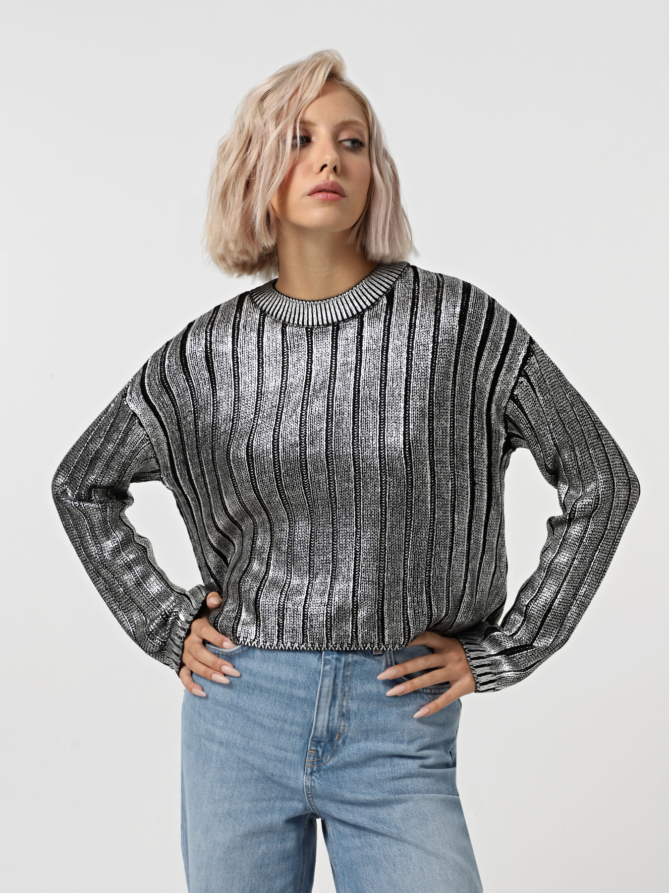 Джемпер Only модель 15331238_Black Silver Foil Фото