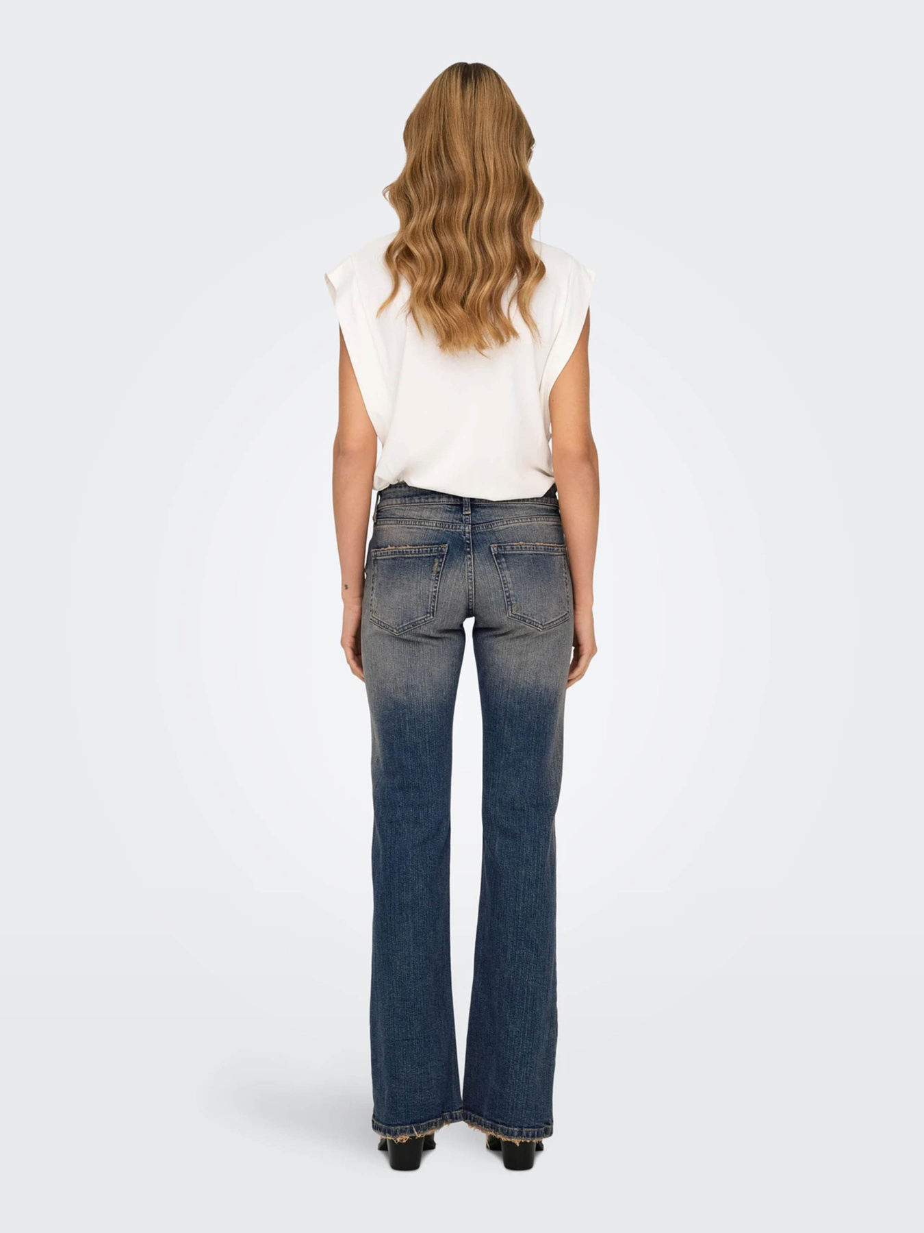 Расклешенные джинсы Only модель 15333858_Medium Blue Denim TINTED Фото