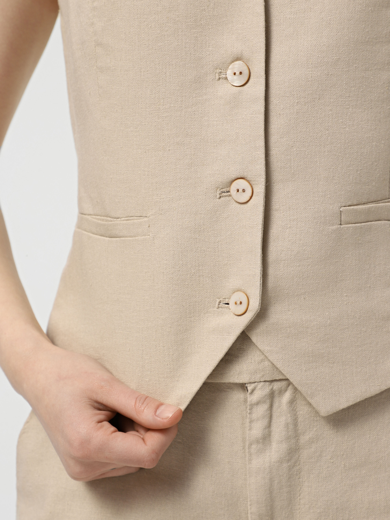 Класичний жилет Only модель 15338714_Oxford Tan Фото