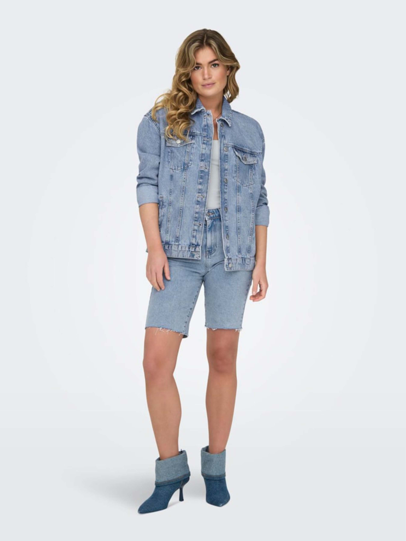Джинсовая куртка Only модель 15290378_Light Blue Denim Фото