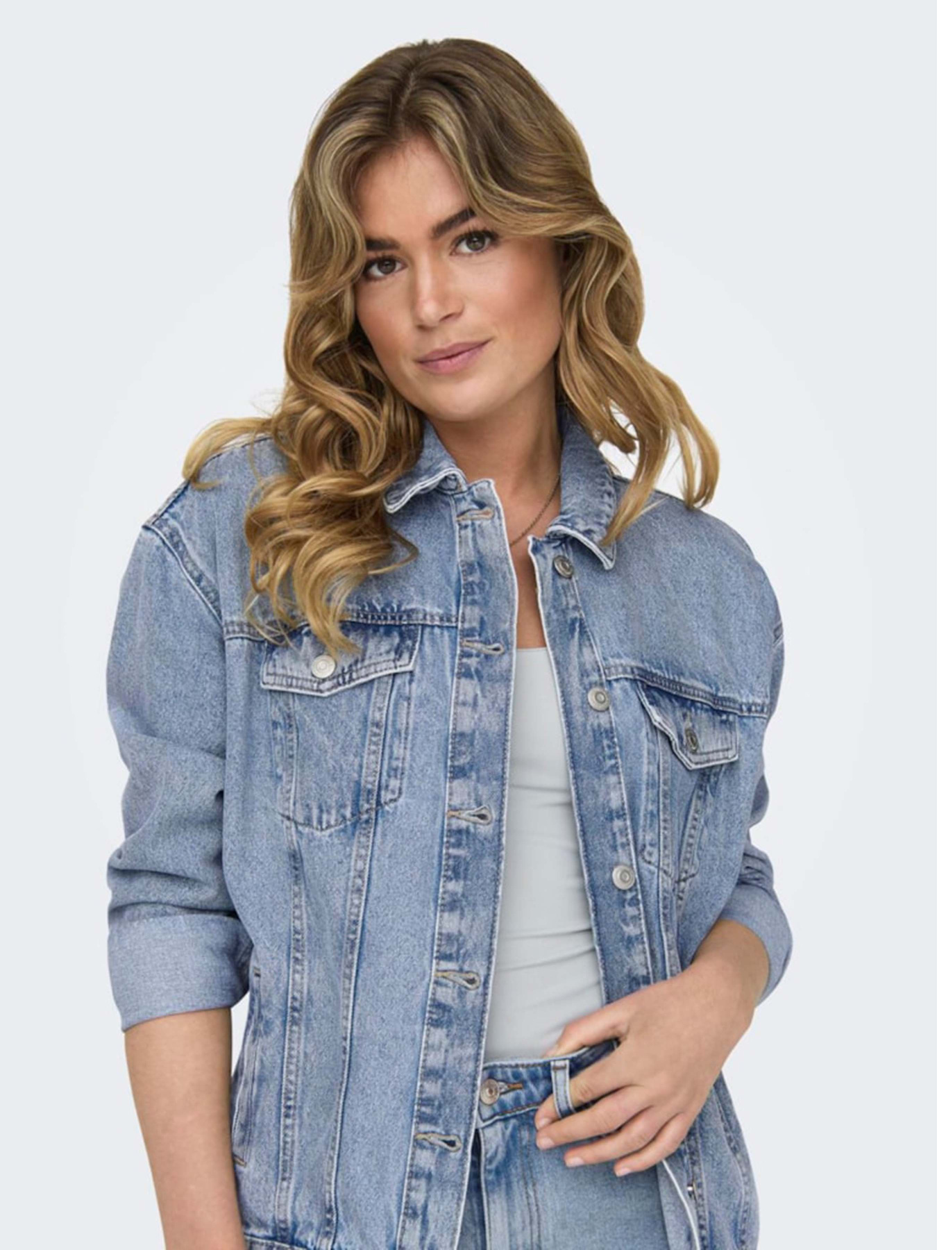 Джинсовая куртка Only модель 15290378_Light Blue Denim Фото