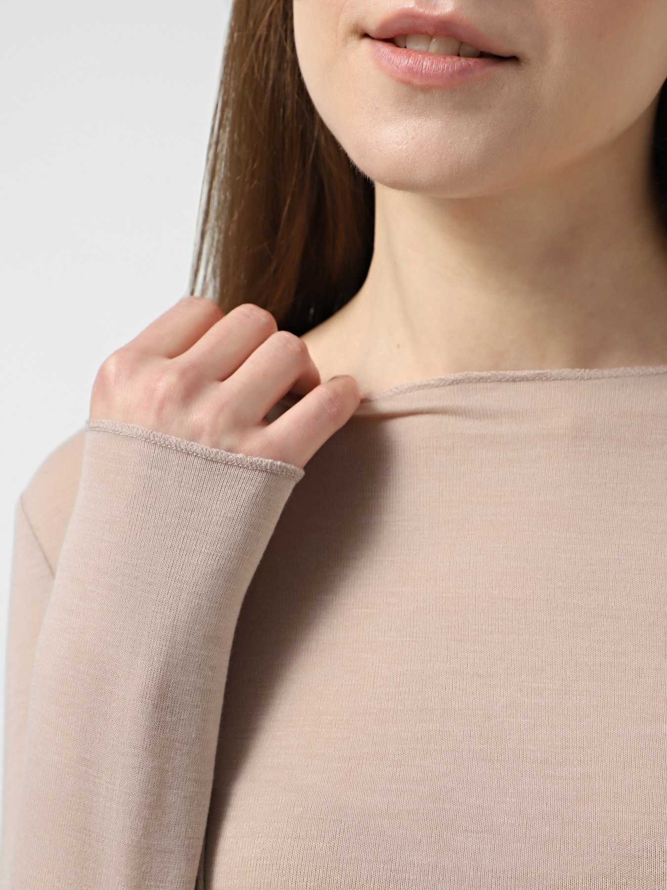 Лонгслив Only модель 15339874_String Лонгслив Only модель 15339874_String Фото