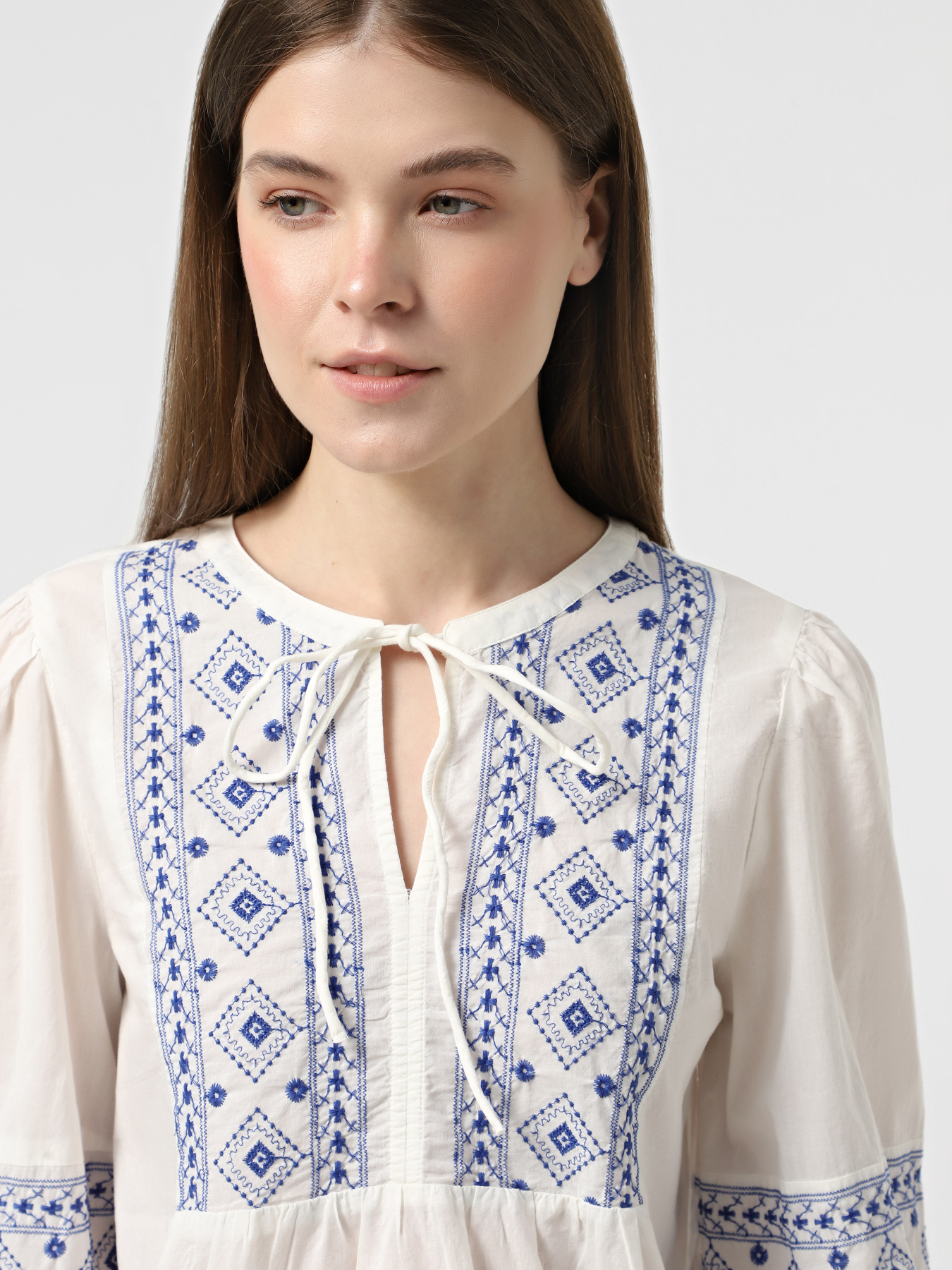 Вышитая рубашка JDY модель 15345478_Cloud Dancer BLUE EMBROIDE Фото