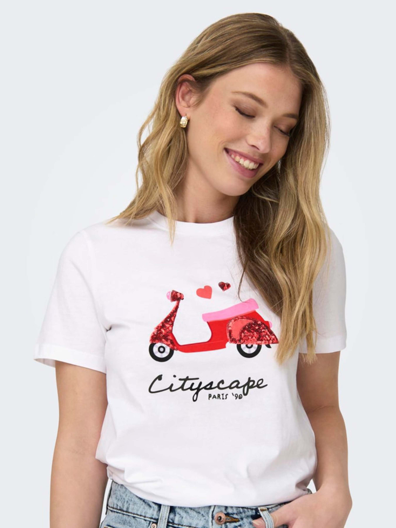 Футболка Only модель 15316574_Bright White Cityscape Футболка Only модель 15316574_Bright White Cityscape Фото