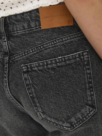 Джинсовые шорты Only модель 15344297_Black Denim Джинсовые шорты Only модель 15344297_Black Denim Фото