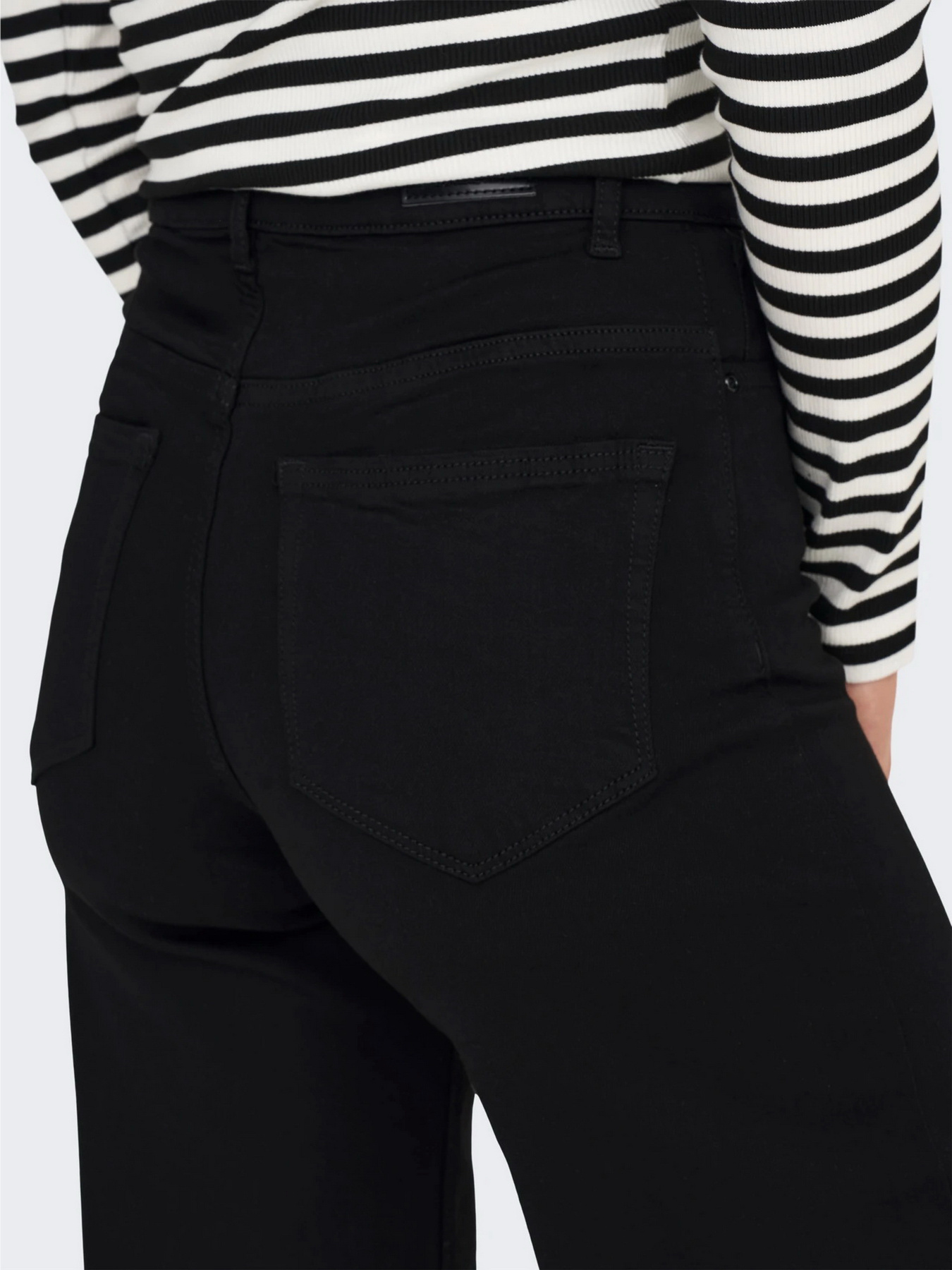 Широкие джинсы Only модель 15301338_Black Denim Фото