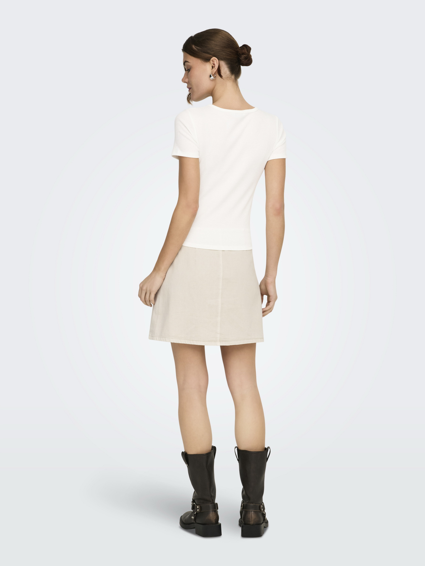 Футболка Only модель 15342939_Cloud Dancer RED HEART Футболка Only модель 15342939_Cloud Dancer RED HEART Фото