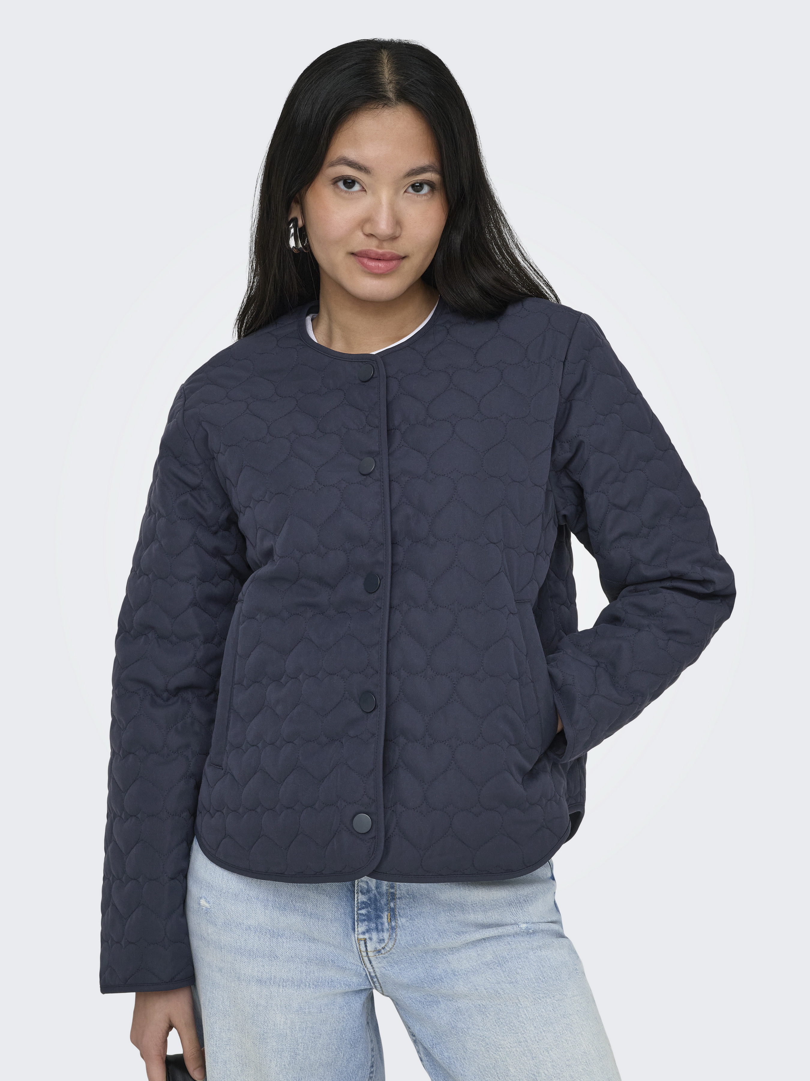 Жіноча Демісезонна куртка Only HEART LIFE QUILTED JACKET (ONW930) колір темно-синій, матеріал поліестер Only - купити в Україні
