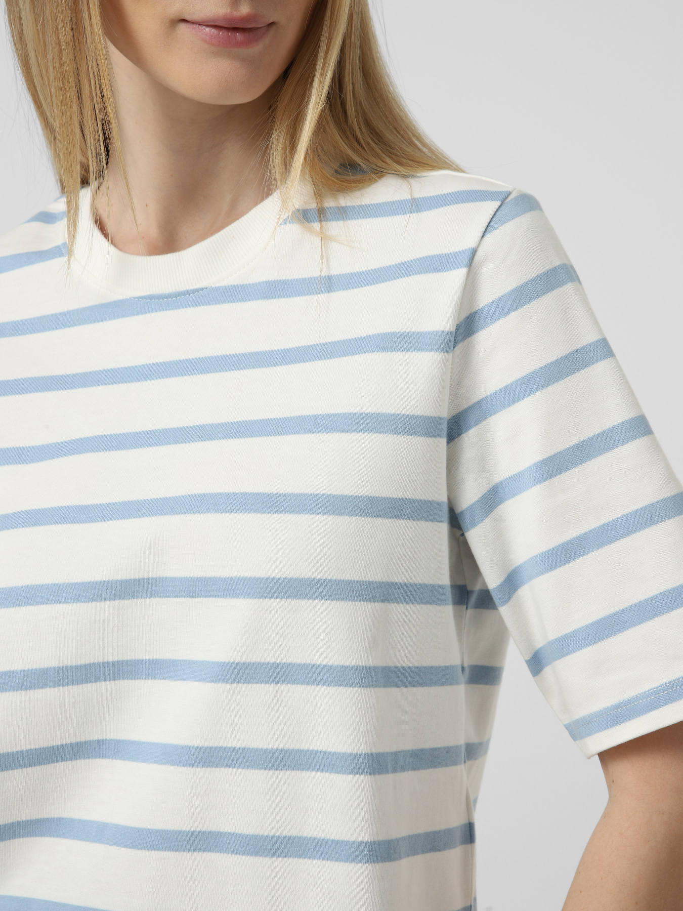 Футболка Only модель 15368524_Cloud Dancer Soft chambray Фото