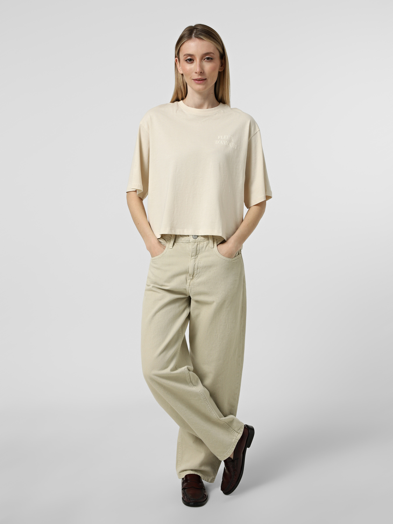 Only модель 15368898_Birch Colored flower Фото