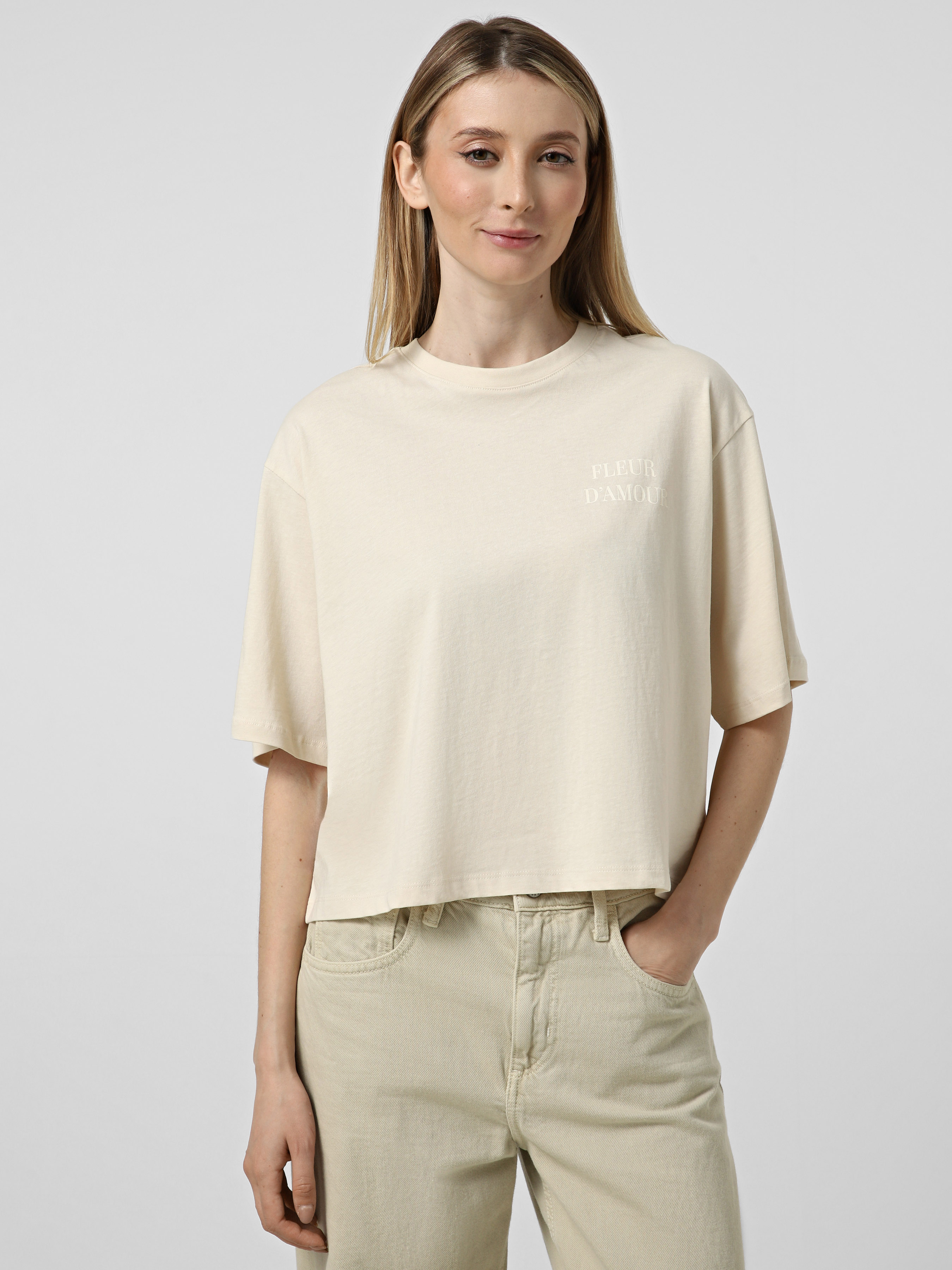 Бавовняна Жіноча Футболка Only FLEUR S/S TOP (ONW941) колір молочний