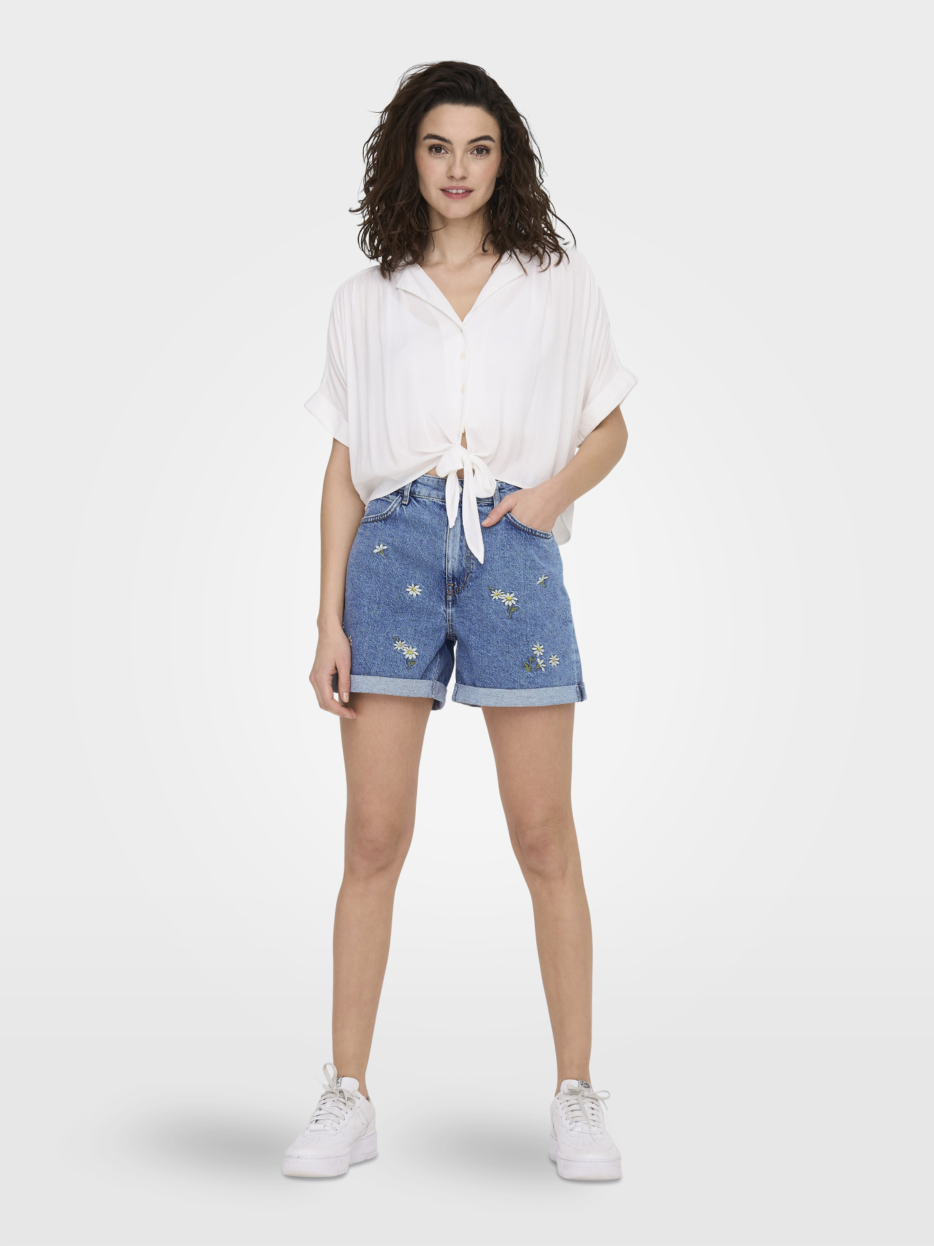 Рубашки Only PAULA LIFE S/S TIE SHIRT модель 15281497_White Фото