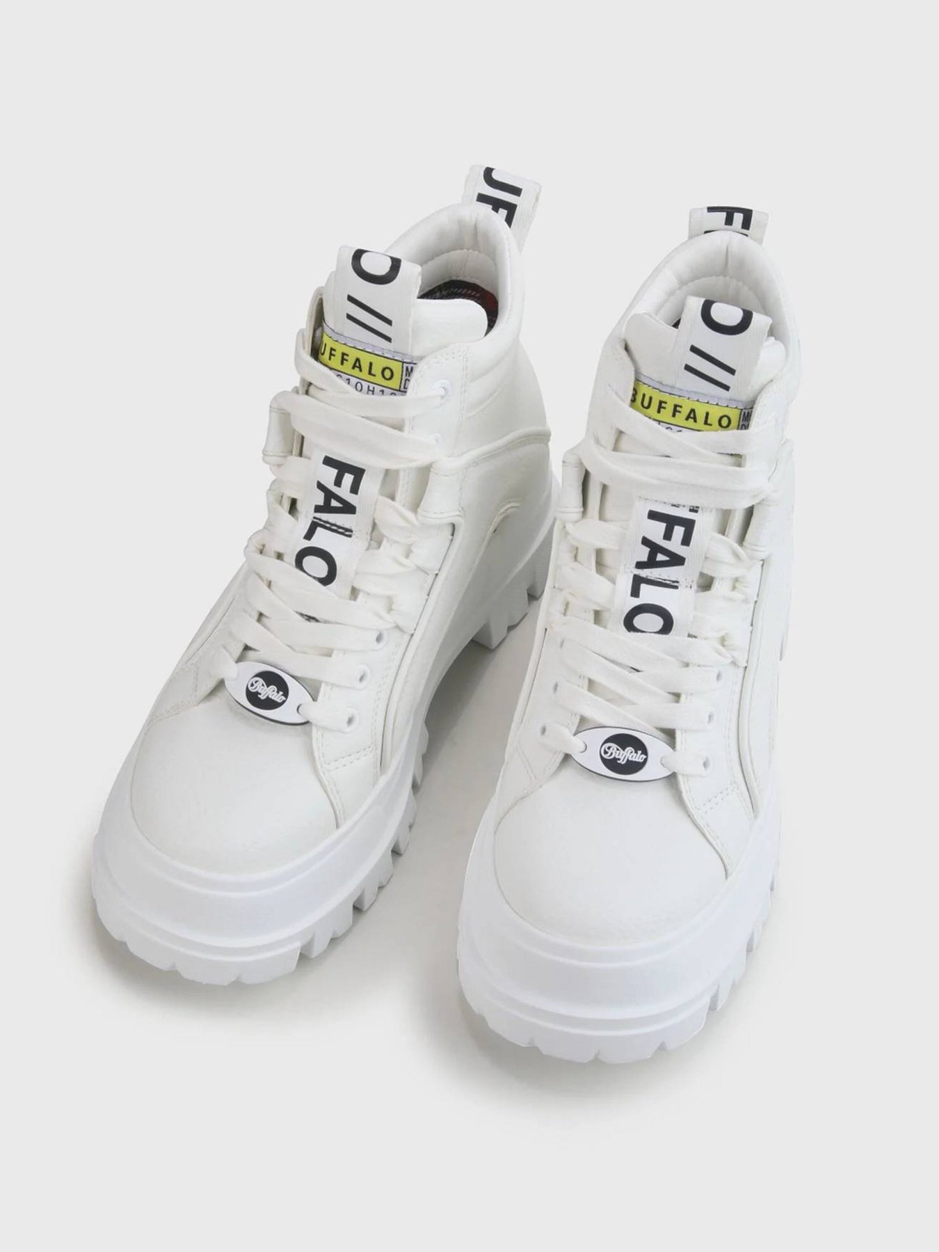 Черевики Buffalo модель 1622046-white Фото