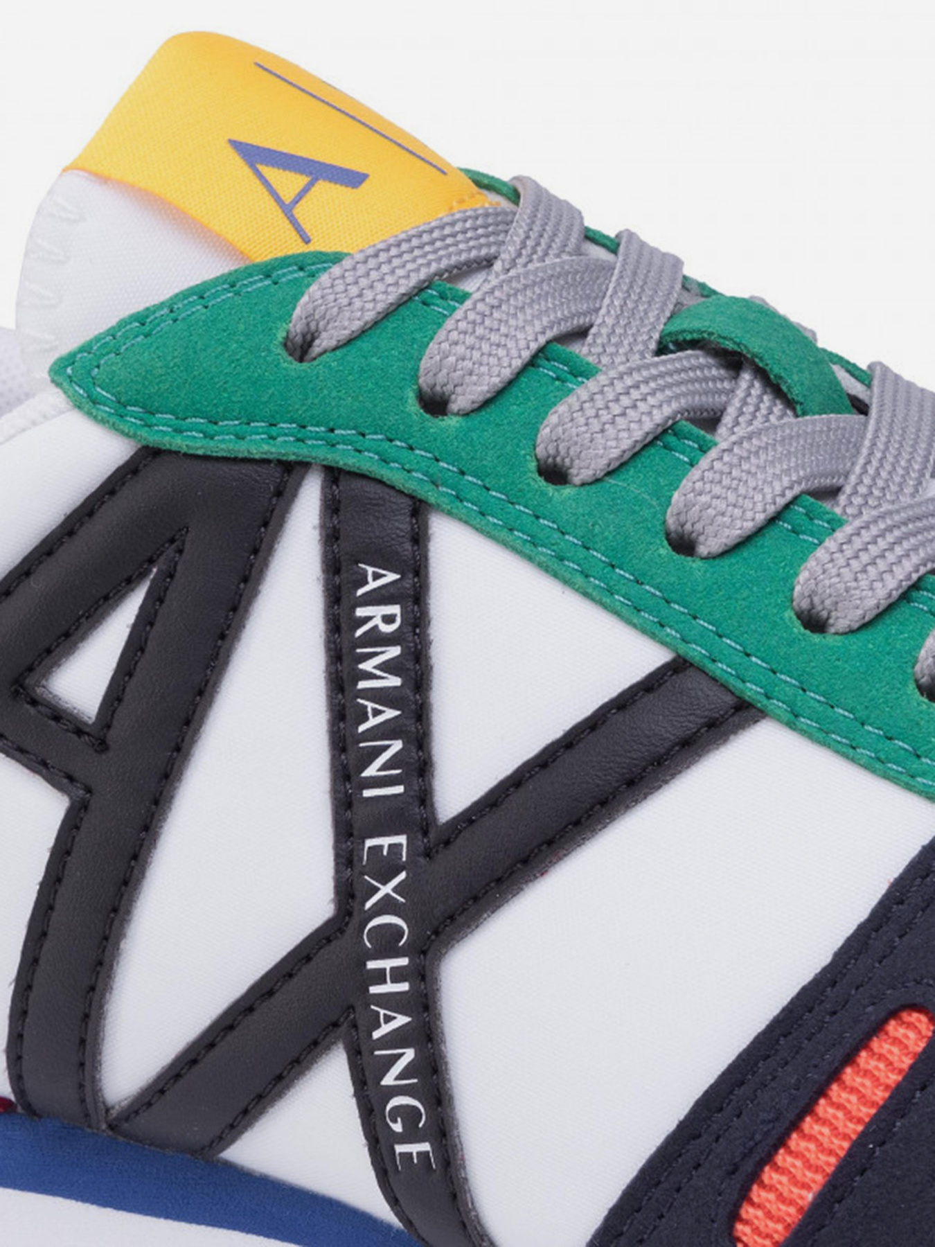 Кроссовки Armani Exchange модель XUX017-XCC68-K512 Фото