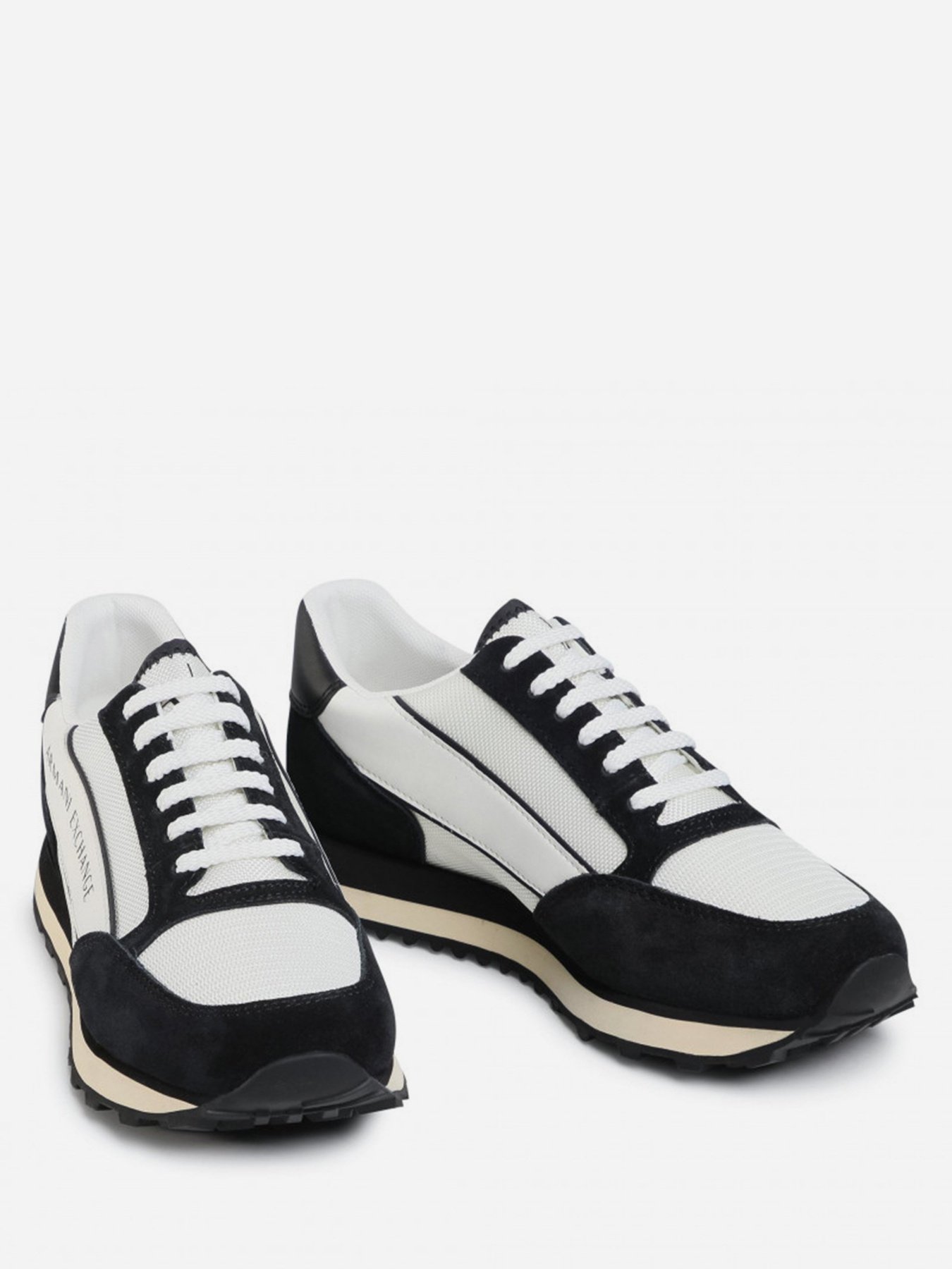 Кроссовки Armani Exchange модель XUX083-XV263-A001 Фото