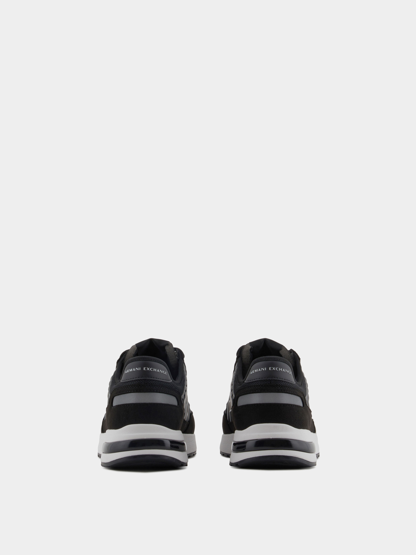 Кроссовки Armani Exchange модель XUX090-XV276-00002 Фото