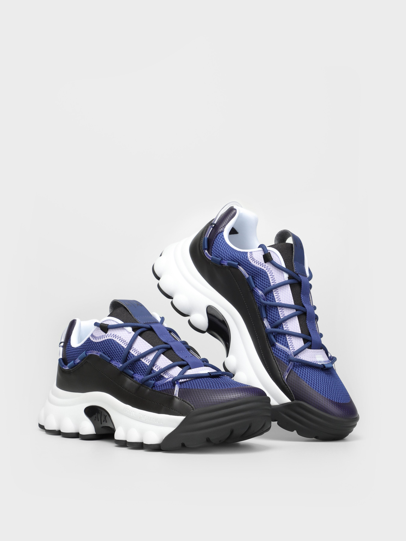 Кроссовки Armani Exchange модель XUX093-XV282-K521 Фото