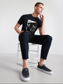 Слипоны Armani Exchange модель XUY003-XV285-00285 Фото