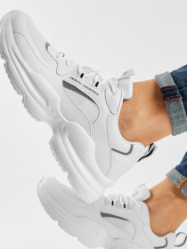 Кроссовки Armani Exchange модель XUX050-XV203-00767 Фото