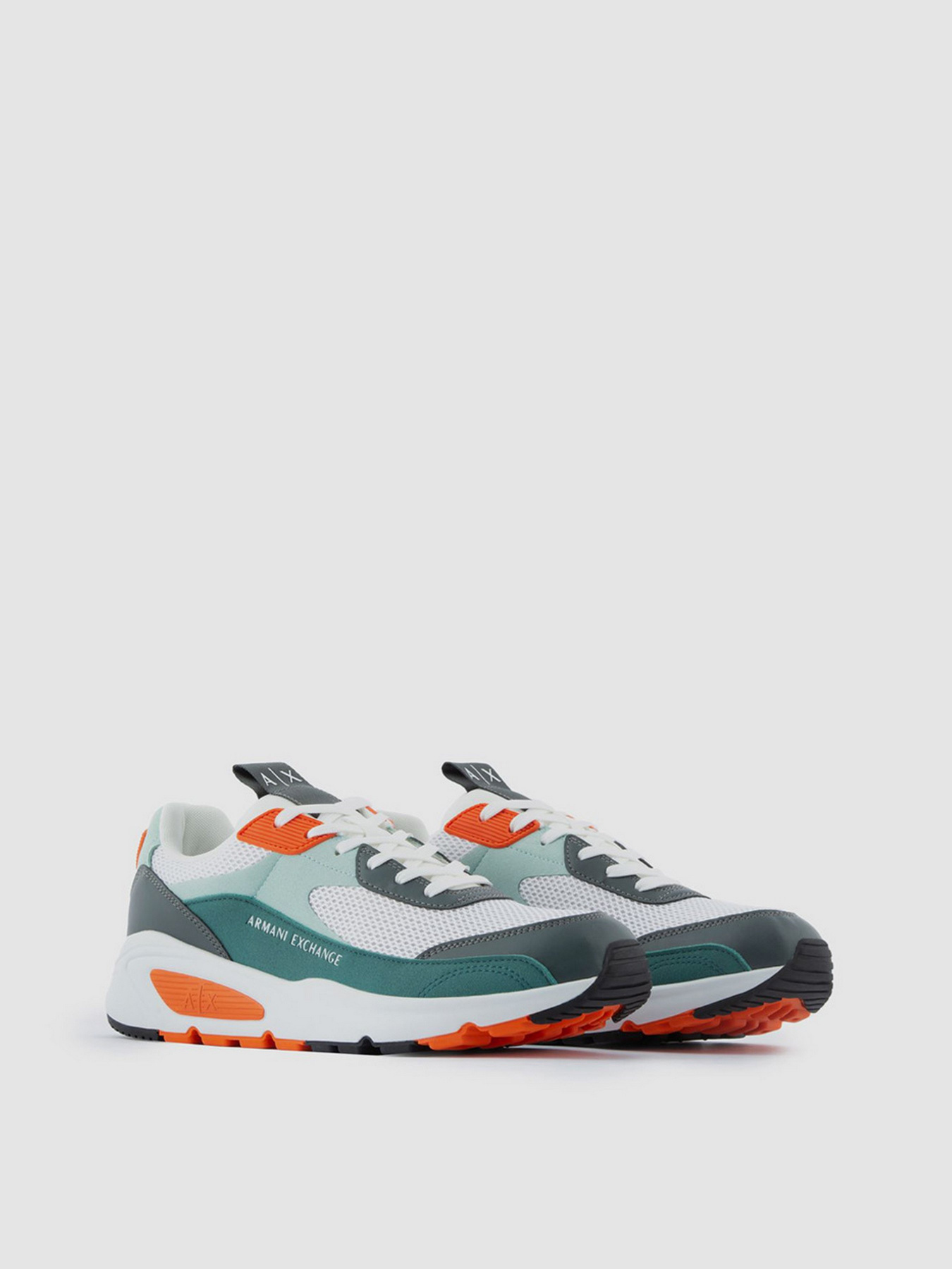 Кроссовки Armani Exchange модель XUX121-XV540-K678 Фото