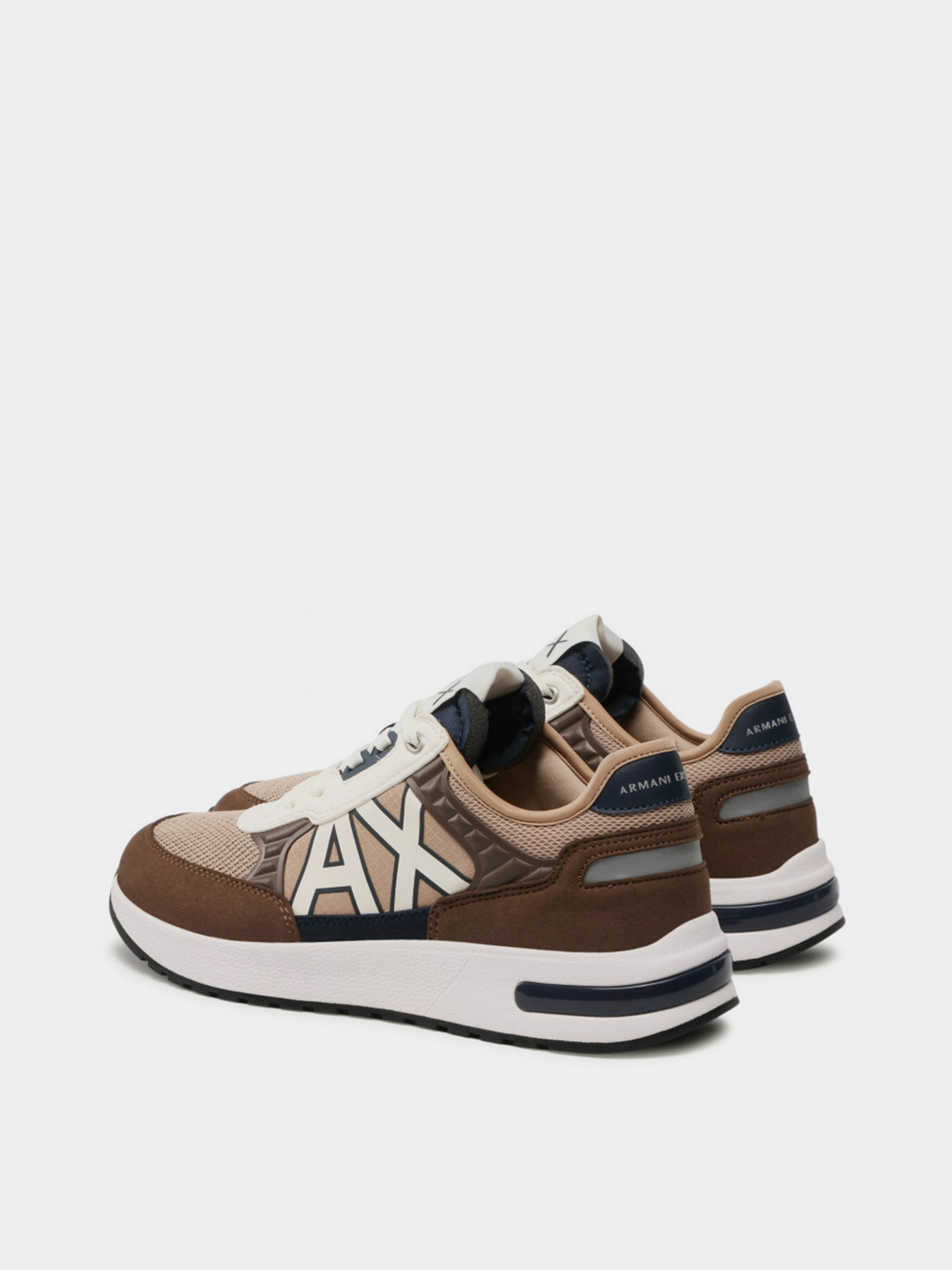 Кроссовки Armani Exchange модель XUX090-XV276-S044 Фото