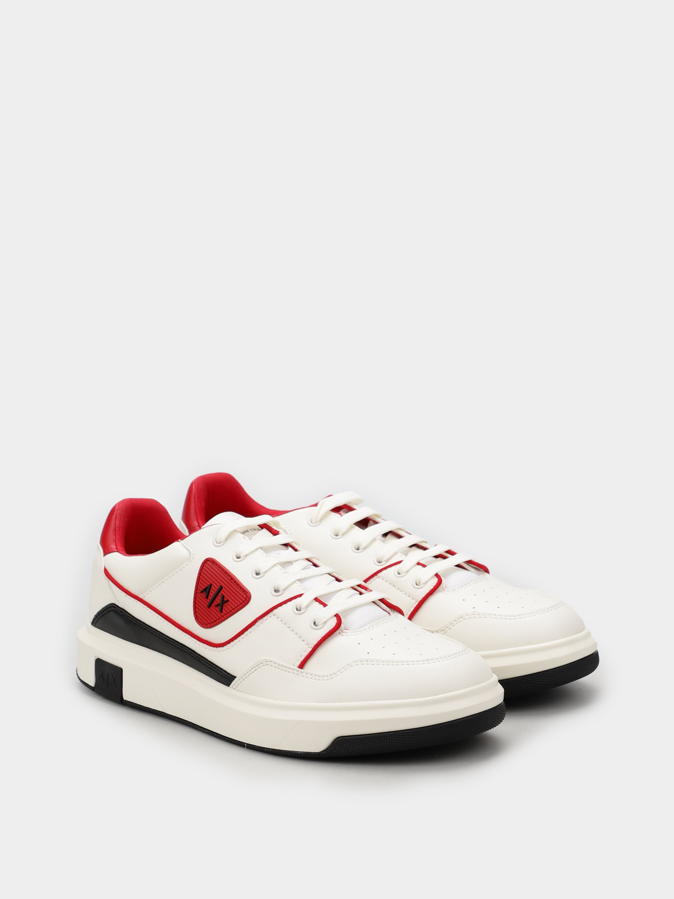 Кроссовки Armani Exchange модель XUX146-XV599-K617 Фото