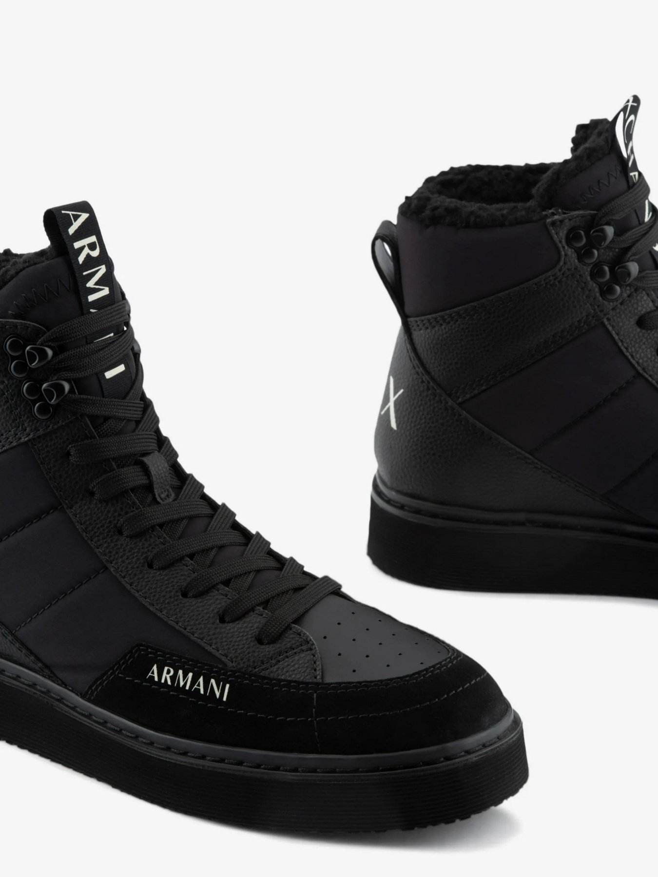 Ботинки Armani Exchange модель XUZ043-XV605-K001 Фото