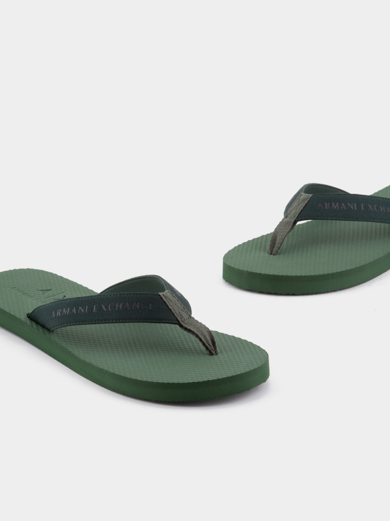 В'єтнамки Armani Exchange модель XUQ003-XV677-K725 Фото