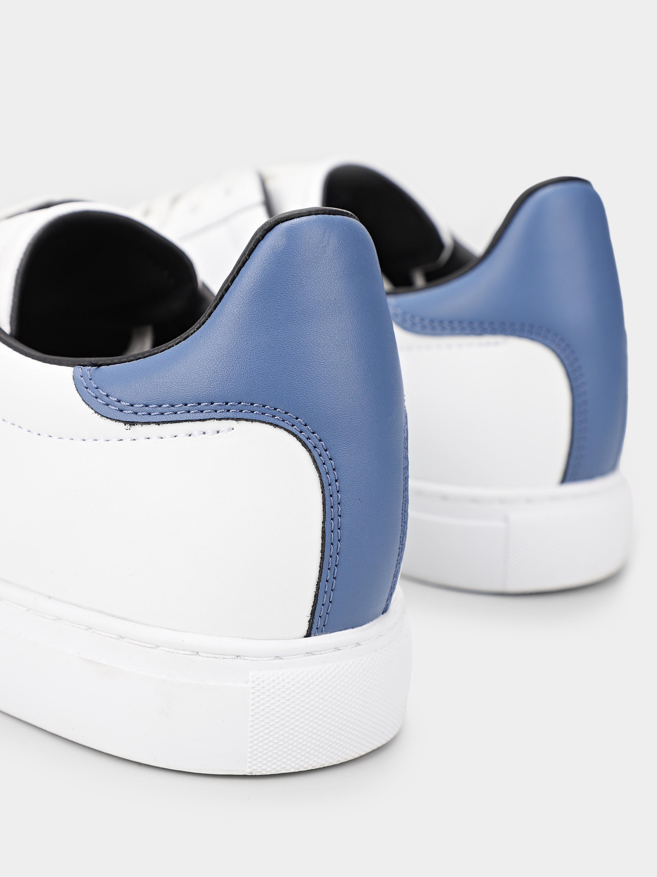 Кеды низкие Armani Exchange модель XUX001-XV093-K709 Фото