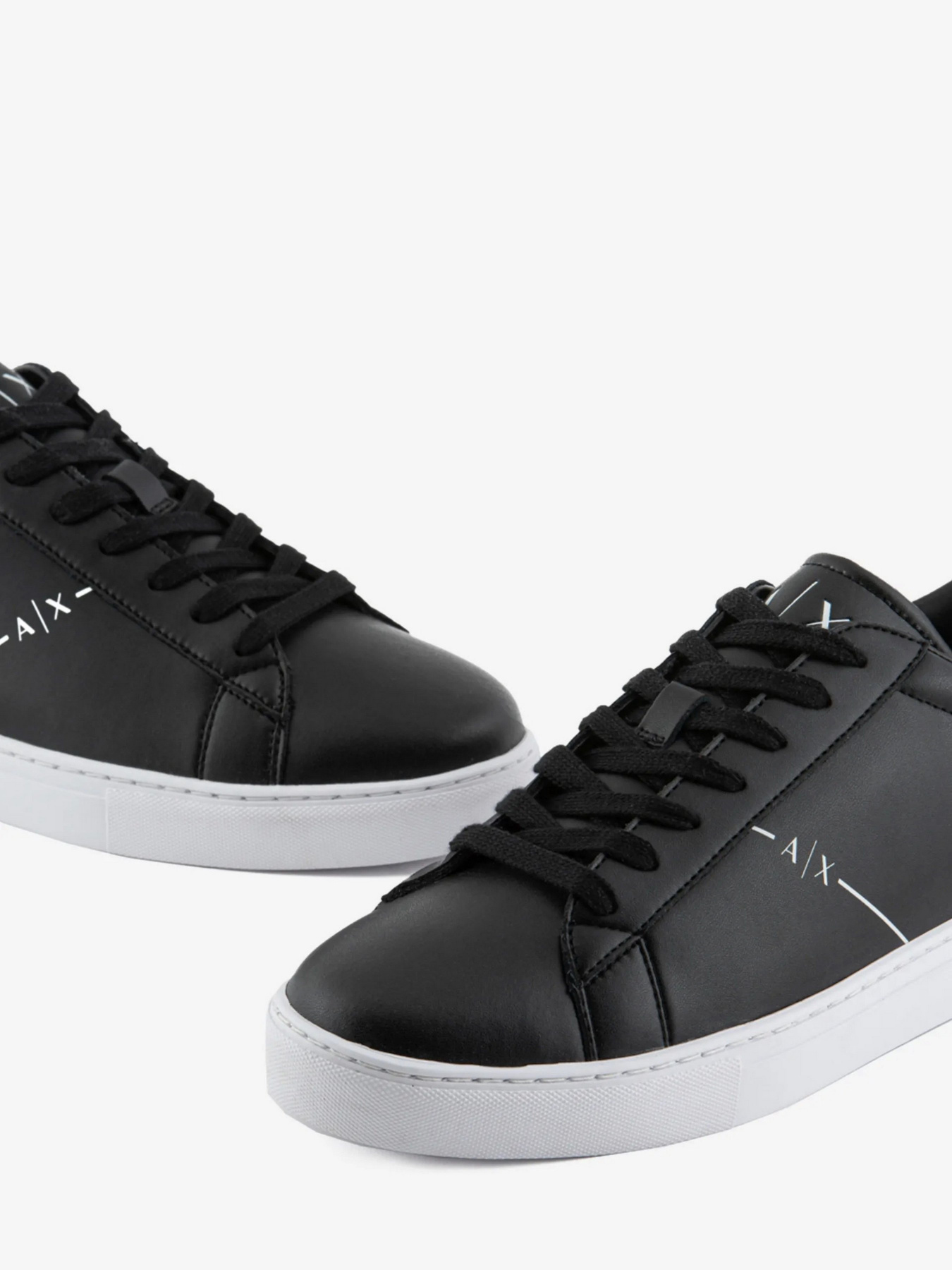Кросівки повсякденні Armani Exchange модель XUX001-XV093-S277 Фото